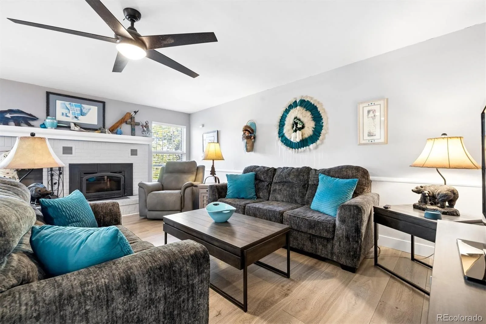 9755 W Morraine Avenue Littleton CO 80127 | MLS #5326555 10212026084352 1600 17