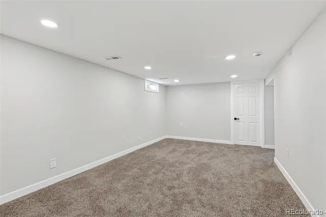 10222026073702 640 19