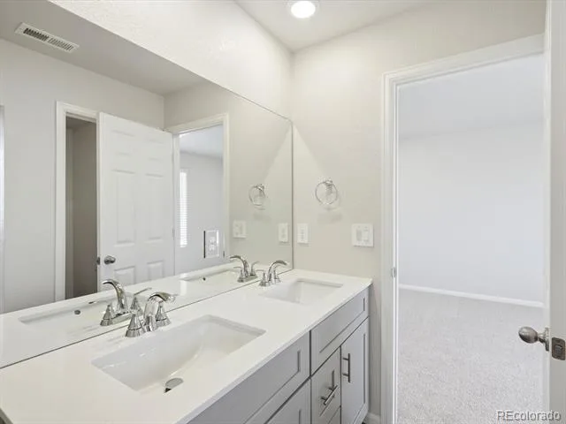 2213 E 164th Avenue Thornton CO 80602 | MLS #6305334 10222026092155 640 19