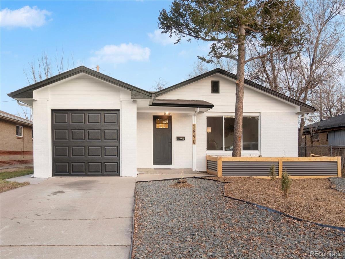 1890 Eaton Street Lakewood CO 80214 | MLS #7800549 MLS #7800549 image #0