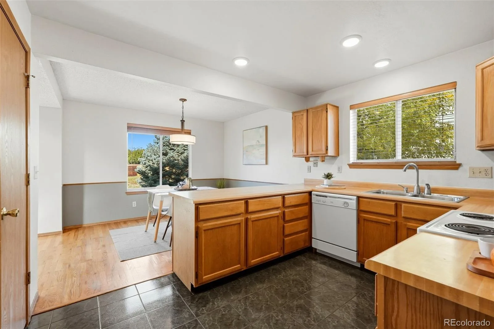 13139 Alcott Place Broomfield CO 80020 | MLS #7932820 10212026200133 1600 8