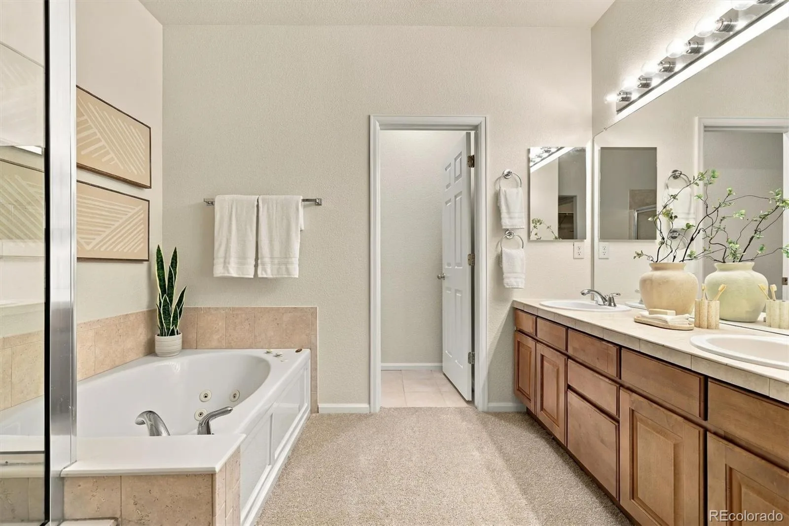 13713 Boulder Point #102 Broomfield CO 80023 | MLS #8199820 10212026180841 1600 16