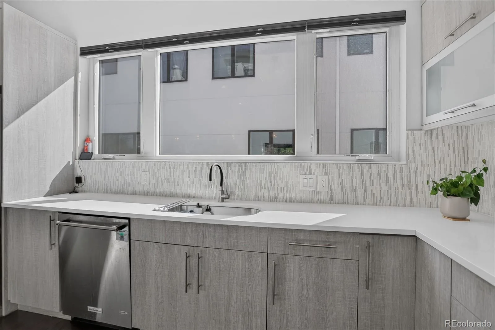 1312 E 22nd Avenue Denver CO 80205 | MLS #8460469 10212026160916 1600 6