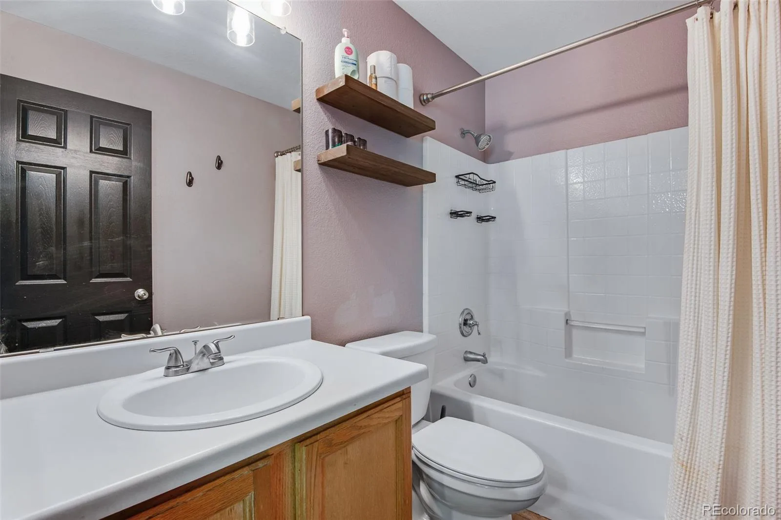 11734 Elizabeth Circle Thornton CO 80233 | MLS #8816230 10212026175622 1600 23