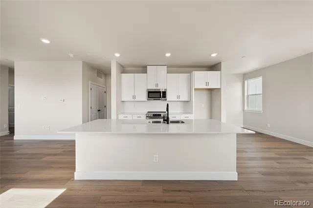 2894 W 56th Avenue Denver CO 80221 | MLS #8936091 10212026151305 640 13