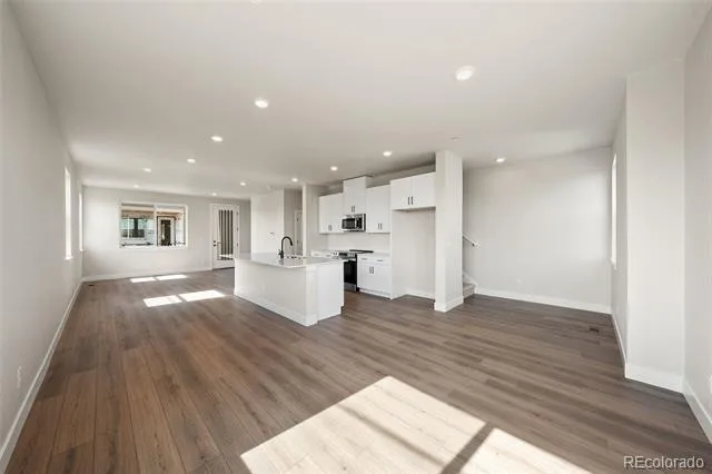 2894 W 56th Avenue Denver CO 80221 | MLS #8936091 10212026151305 640 9