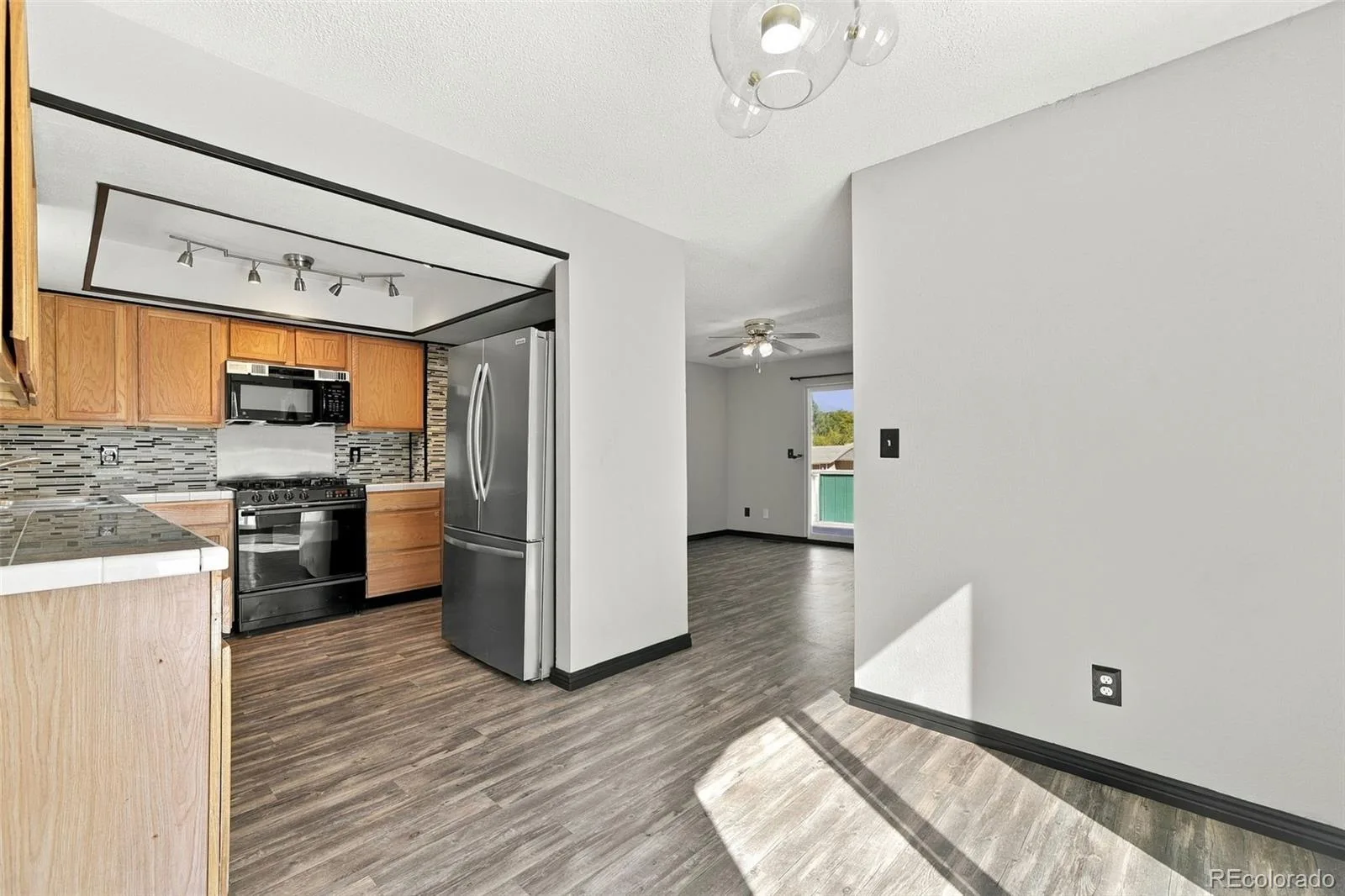 13055 Hazel Court Broomfield CO 80020 | MLS #8981394 10212026152130 1600 3
