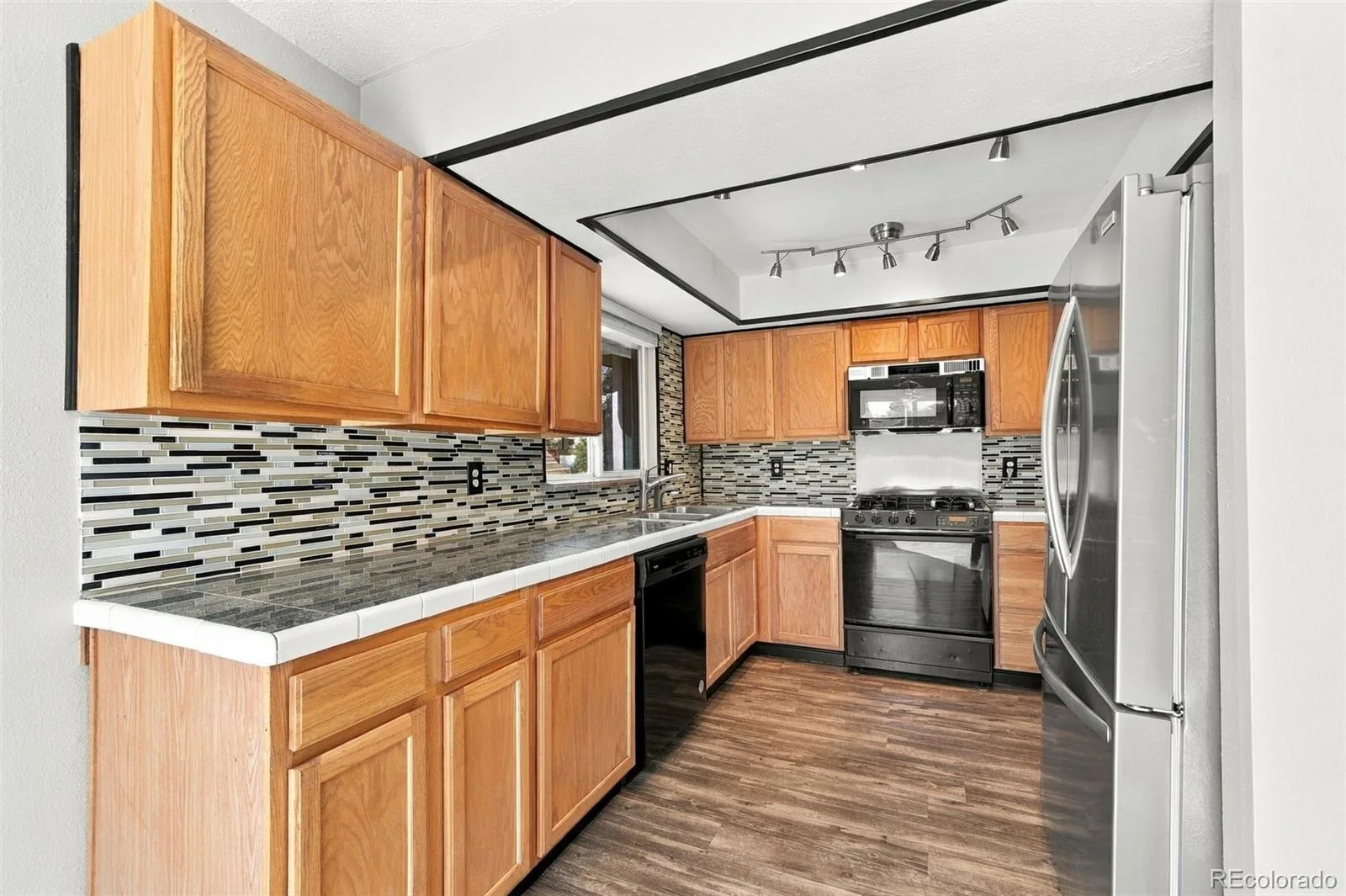 13055 Hazel Court Broomfield CO 80020 | MLS #8981394 10212026152130 1600 5