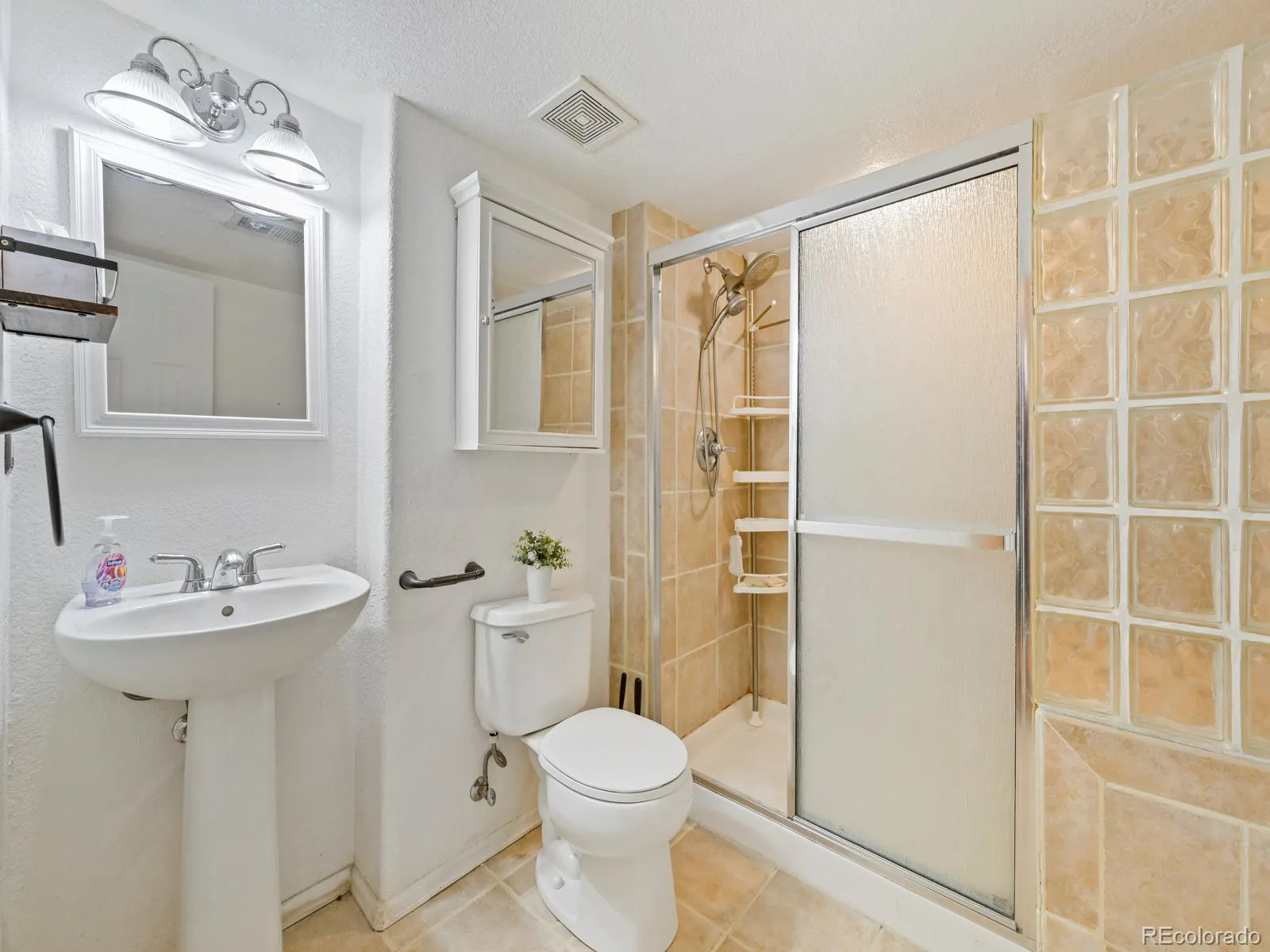 13400 Raritan Way Westminster CO 80234 | MLS #9079479 10212026133801 1600 25