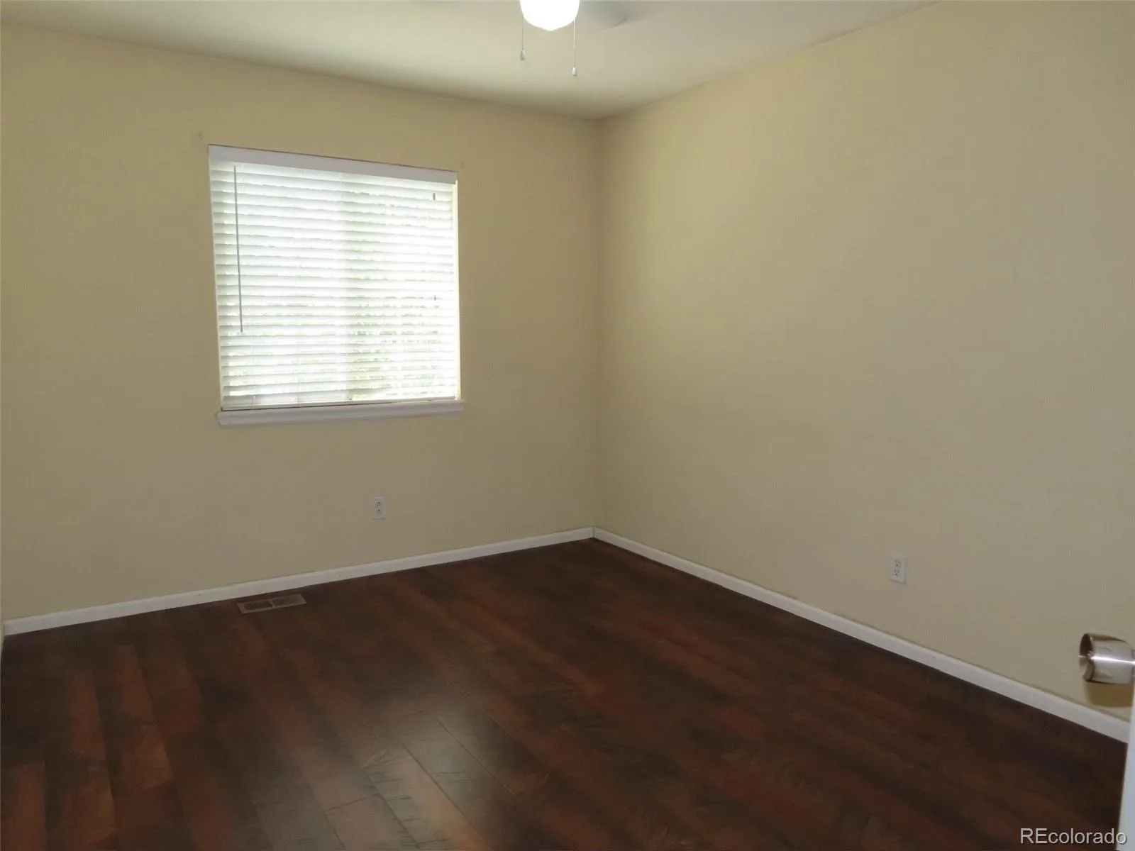 8468 Kalamath Court Federal Heights CO 80260 | MLS #9229524 10212026133837 1600 17