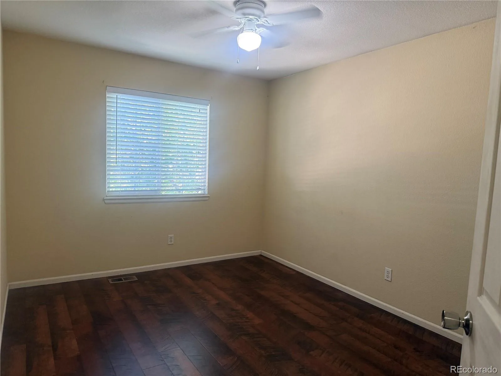 8468 Kalamath Court Federal Heights CO 80260 | MLS #9229524 10212026133837 1600 20