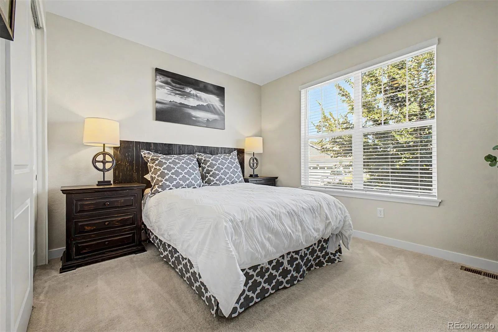 15375 Willow Street Thornton CO 80602 | MLS #9472663 10212026123531 1600 21