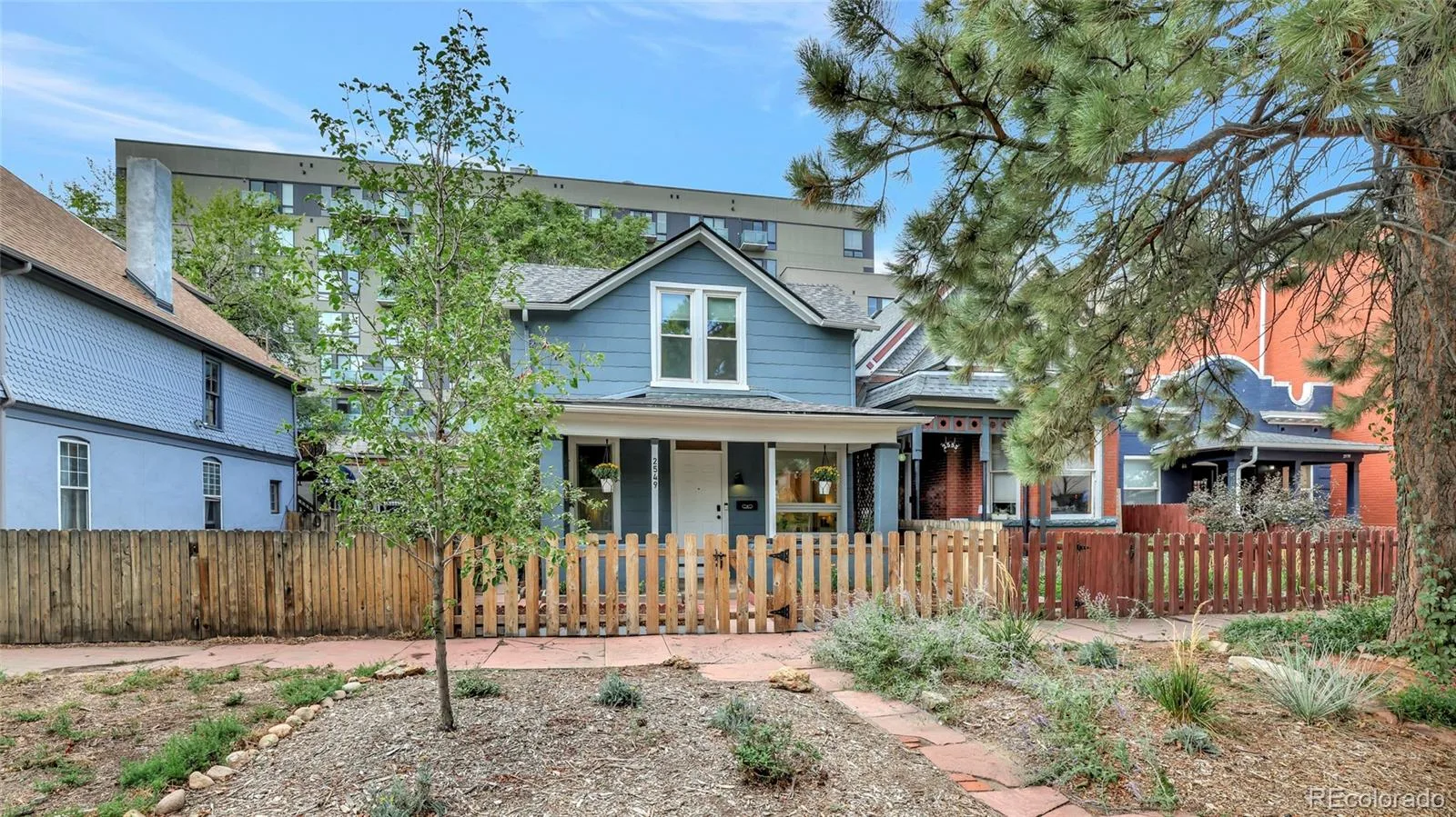2549 Glenarm Place Denver CO 80205 | MLS #9612557 10212026120704 1600 28