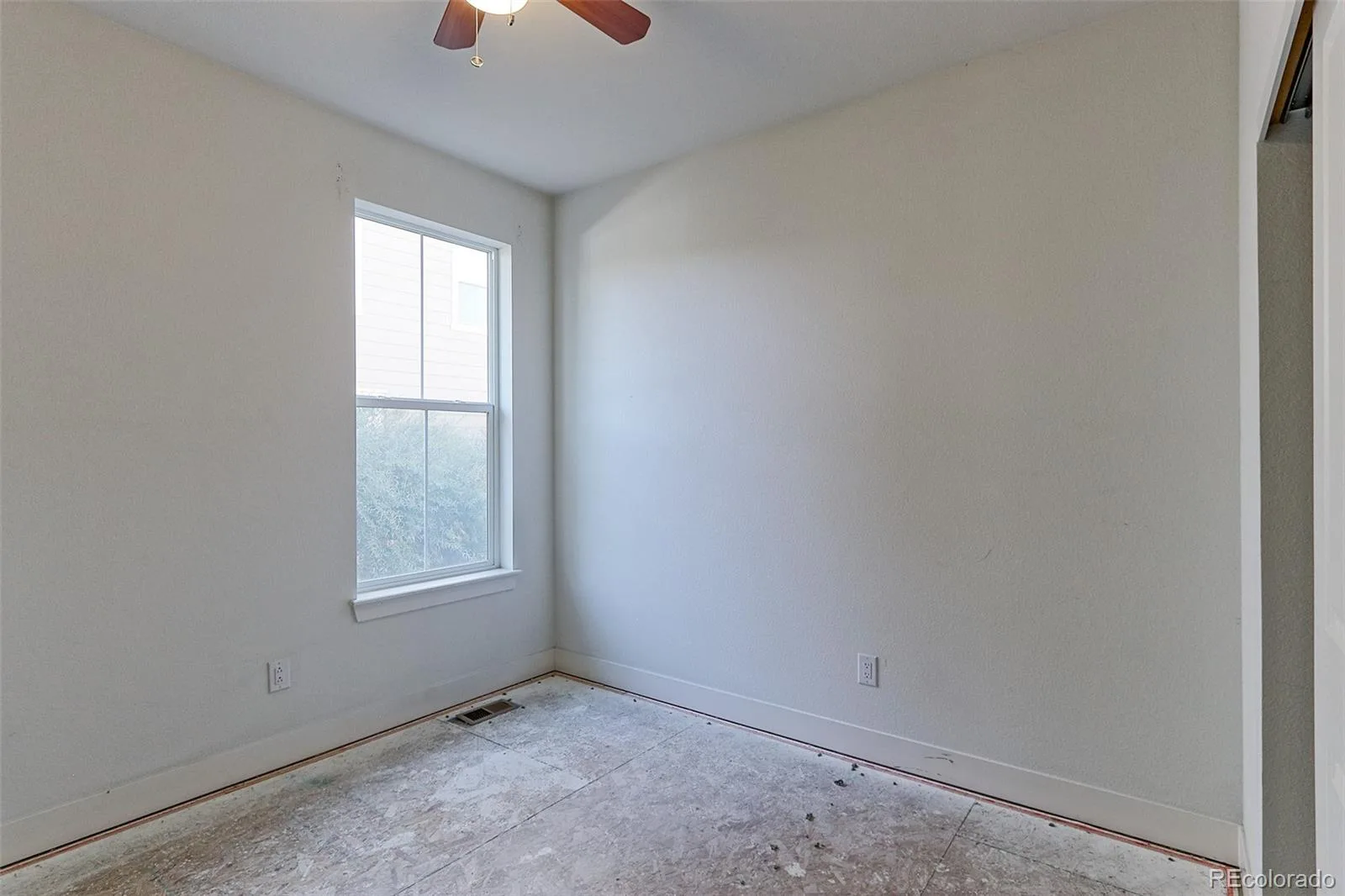 15865 Josephine E Circle Thornton CO 80602 | MLS #9702260 10212026115441 1600 16