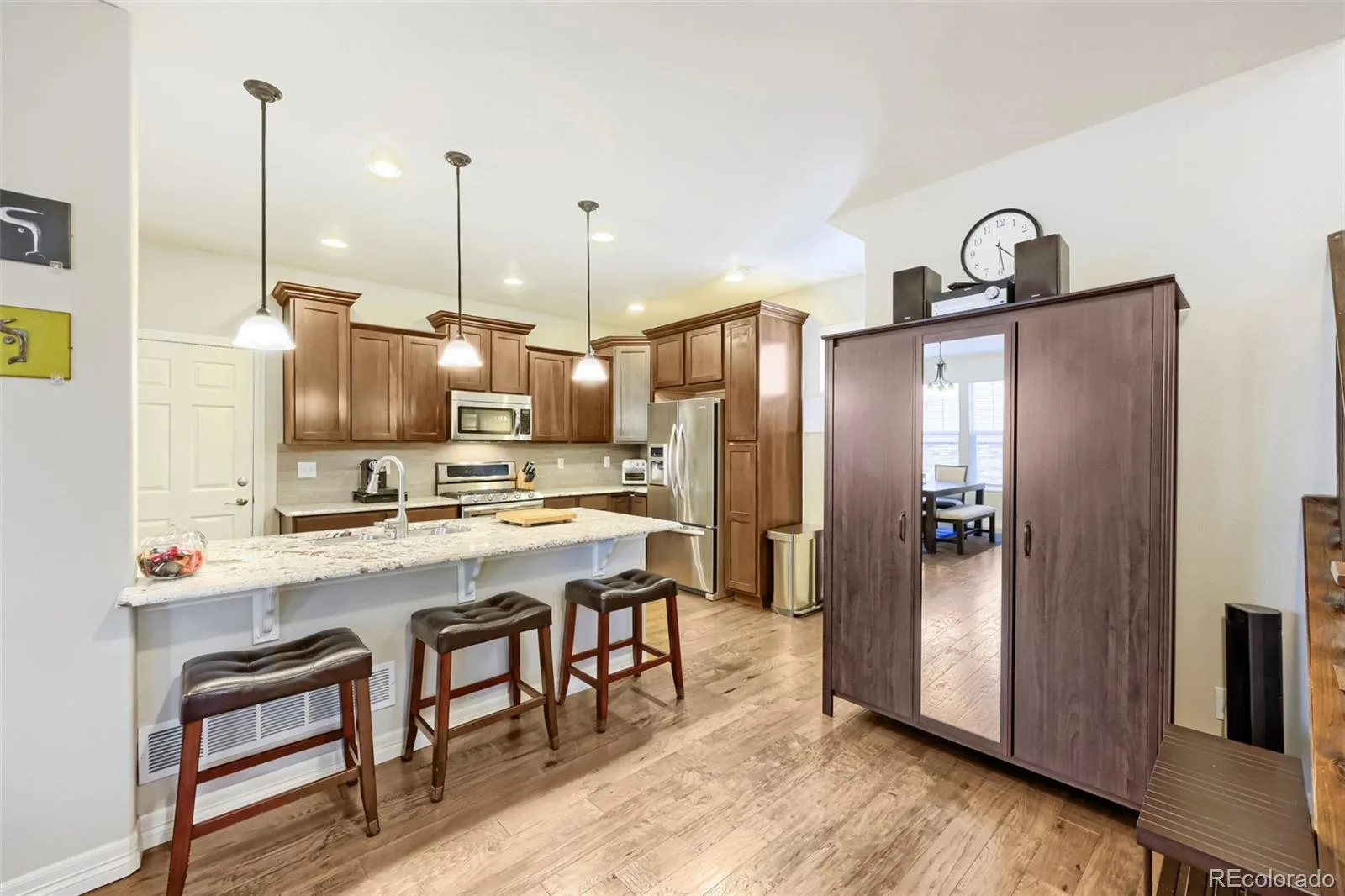9543 Gray Court Westminster CO 80031 | MLS #9836315 10212026112020 1600 4