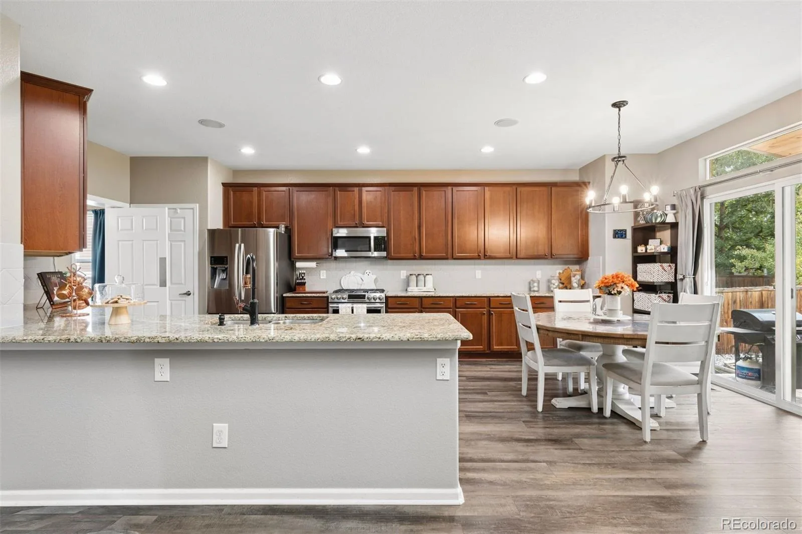 15122 Fillmore Way Thornton CO 80602 | MLS #9858911 10212026112940 1600 10