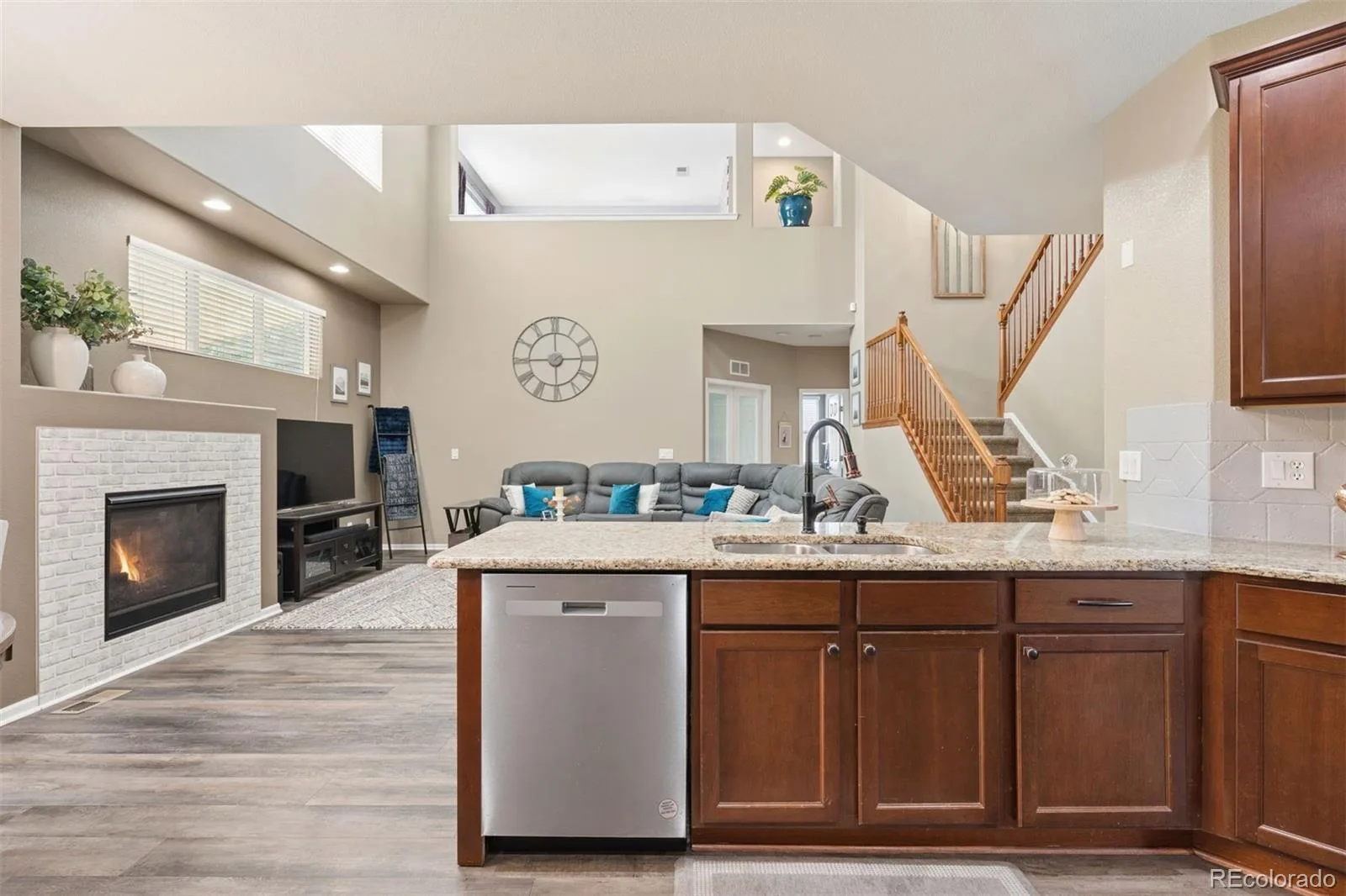 15122 Fillmore Way Thornton CO 80602 | MLS #9858911 10212026112940 1600 2