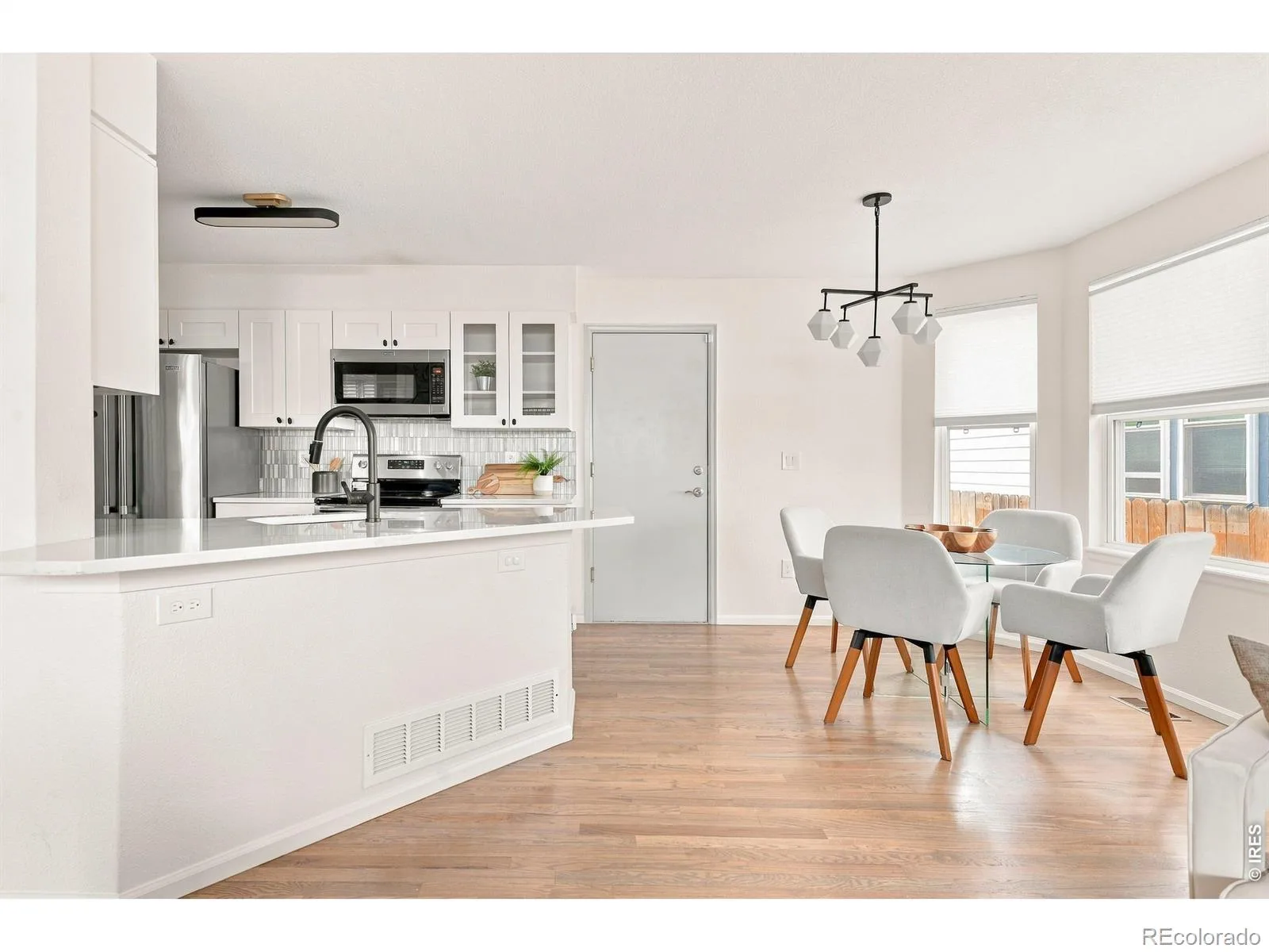 10754 W 107th Circle Broomfield CO 80021 | MLS #IR1068813 10202026053858 1600 11
