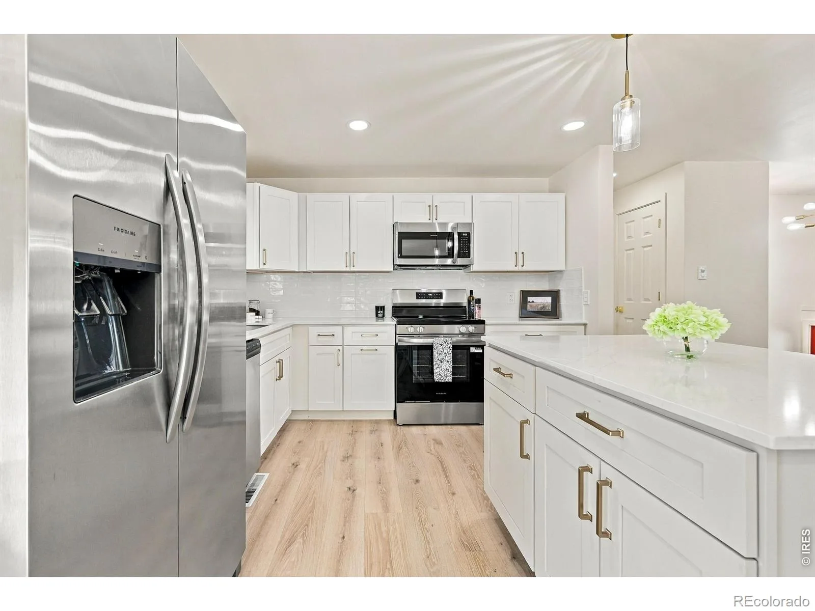 7402 S Upham Street Littleton CO 80128 | MLS #IR1068964 10202026053724 1600 10