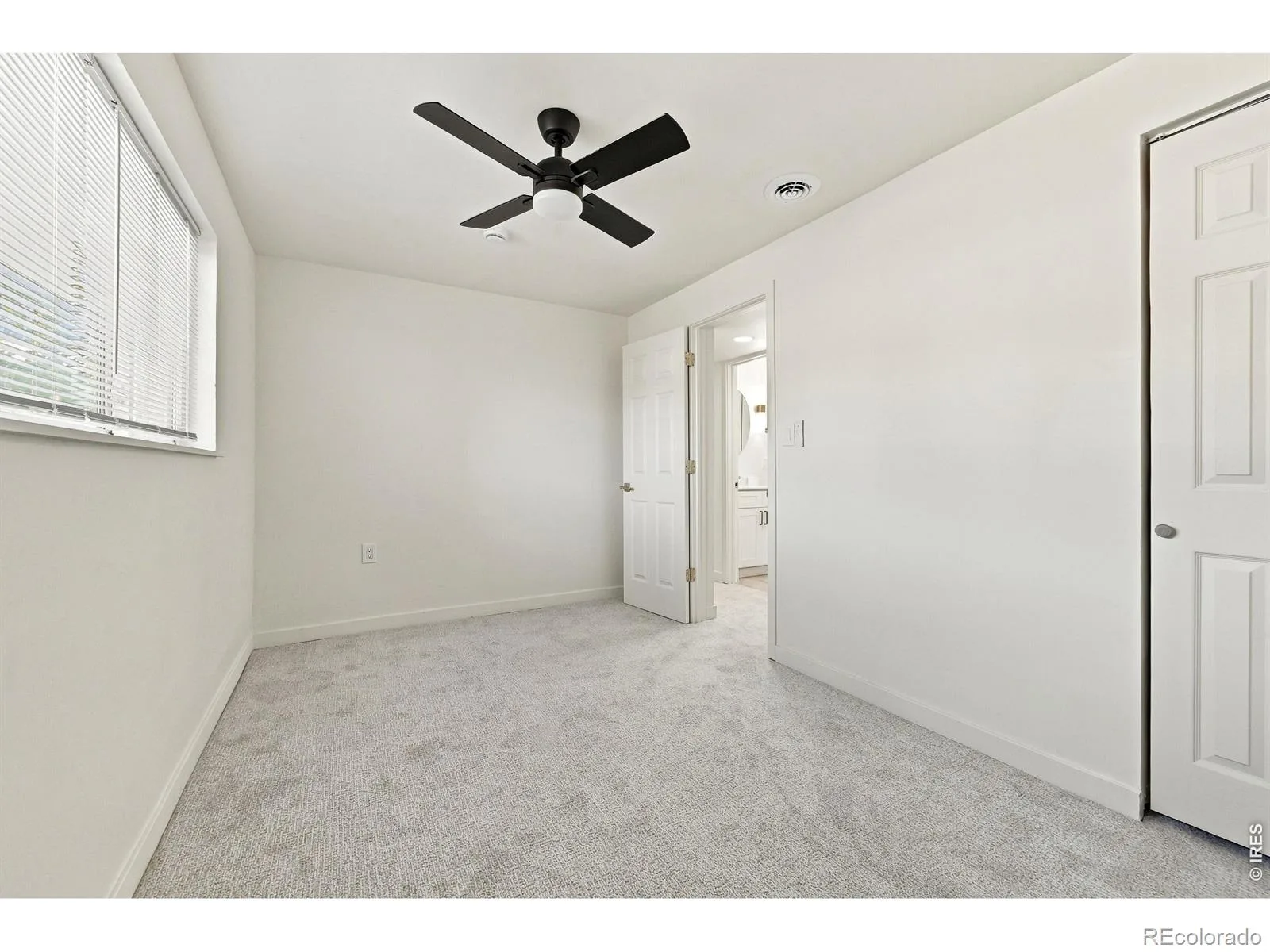 7402 S Upham Street Littleton CO 80128 | MLS #IR1068964 10202026053724 1600 25