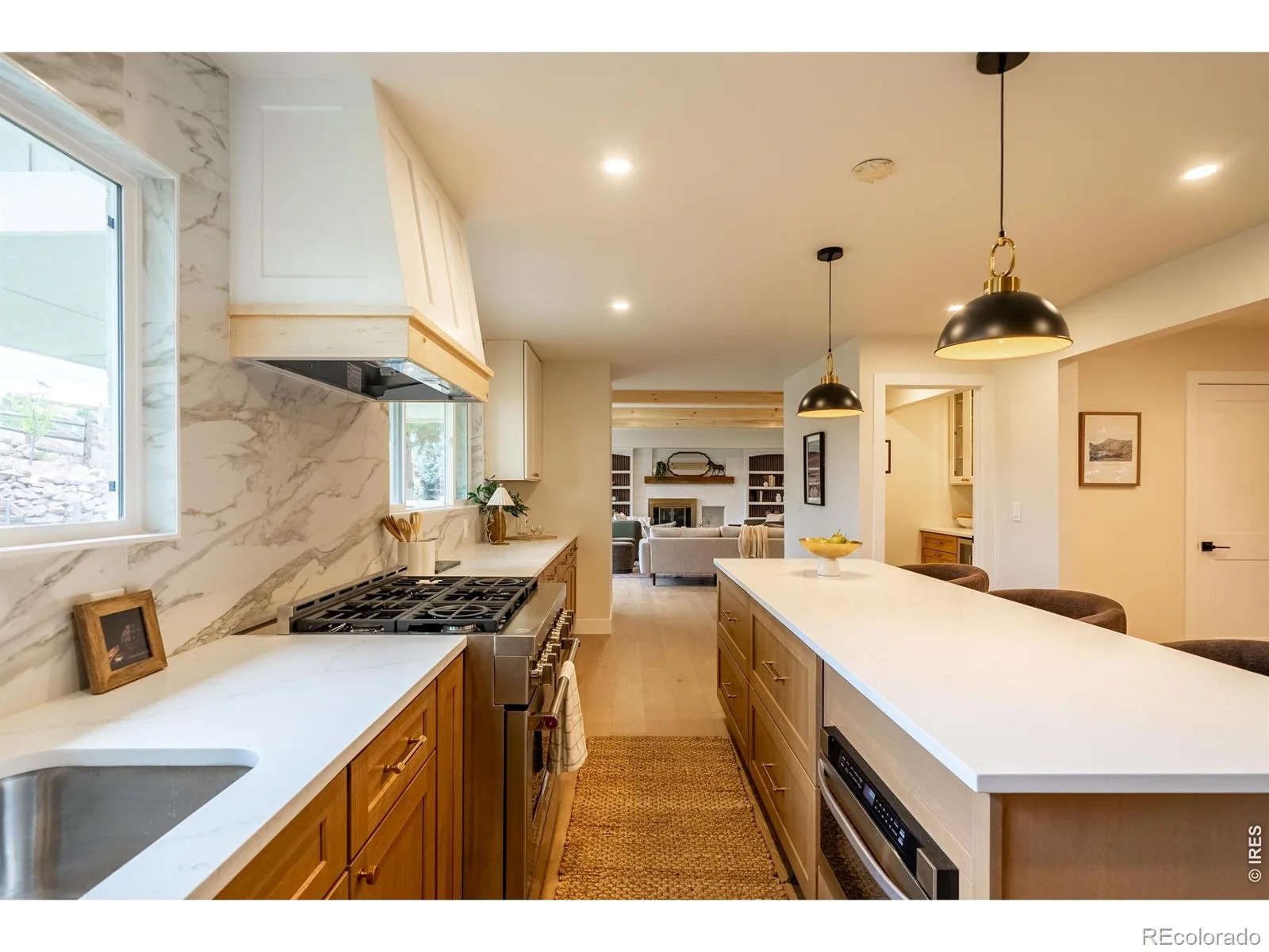7706 S Madison Circle Centennial CO 80122 | MLS #IR1069057 10202026052858 1600 3