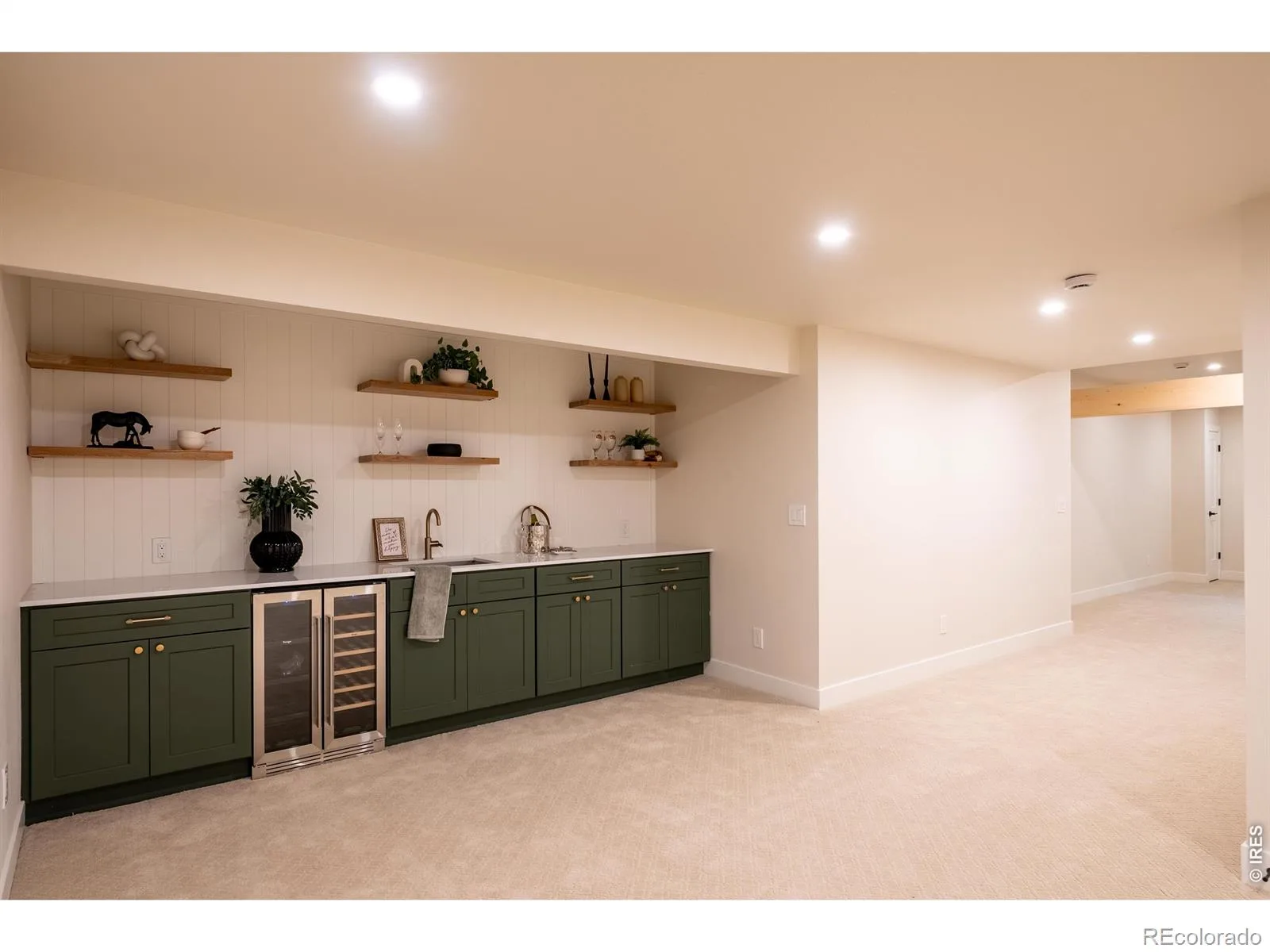 7706 S Madison Circle Centennial CO 80122 | MLS #IR1069057 10202026052858 1600 38