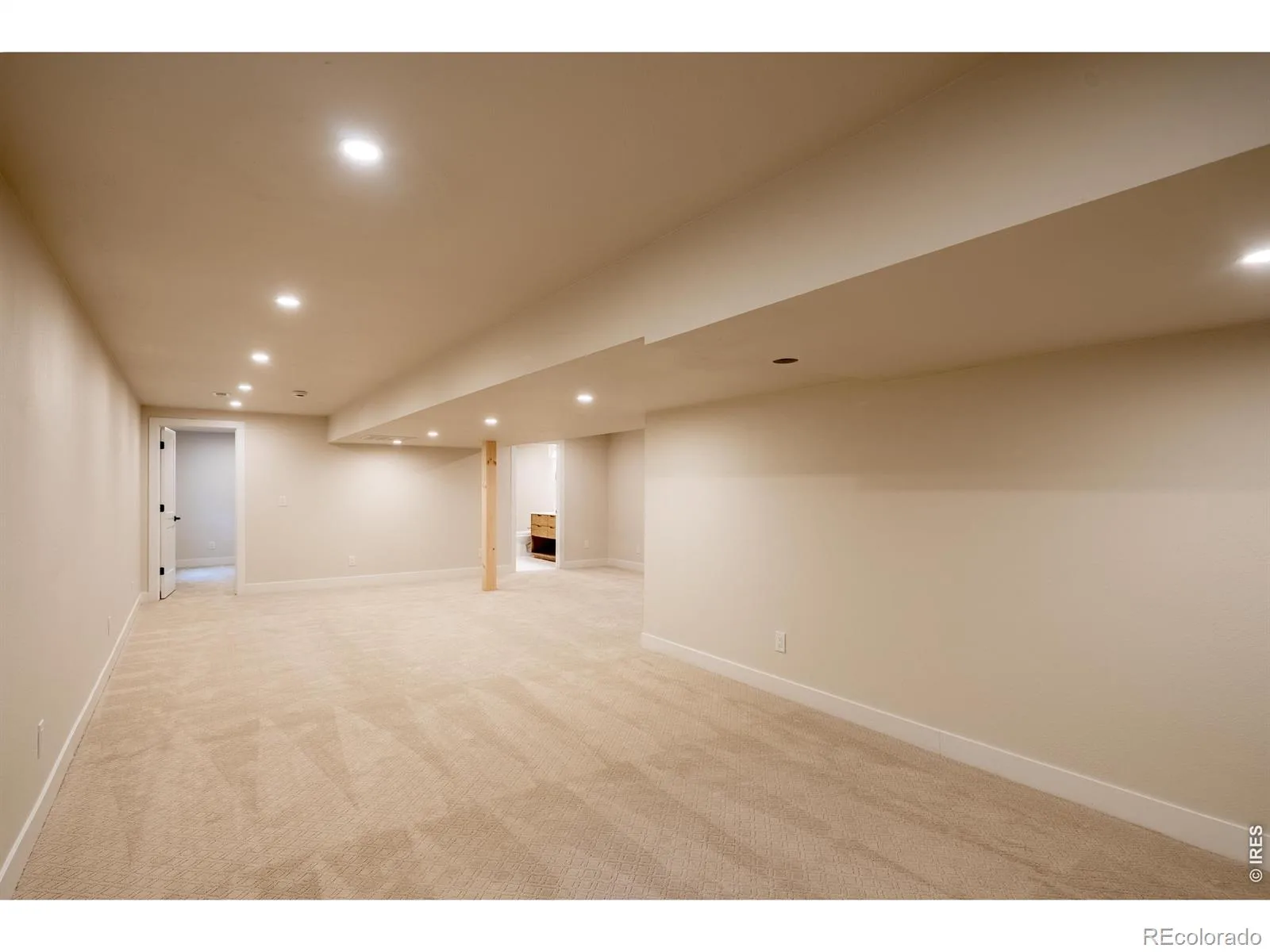 7706 S Madison Circle Centennial CO 80122 | MLS #IR1069057 10202026052858 1600 39