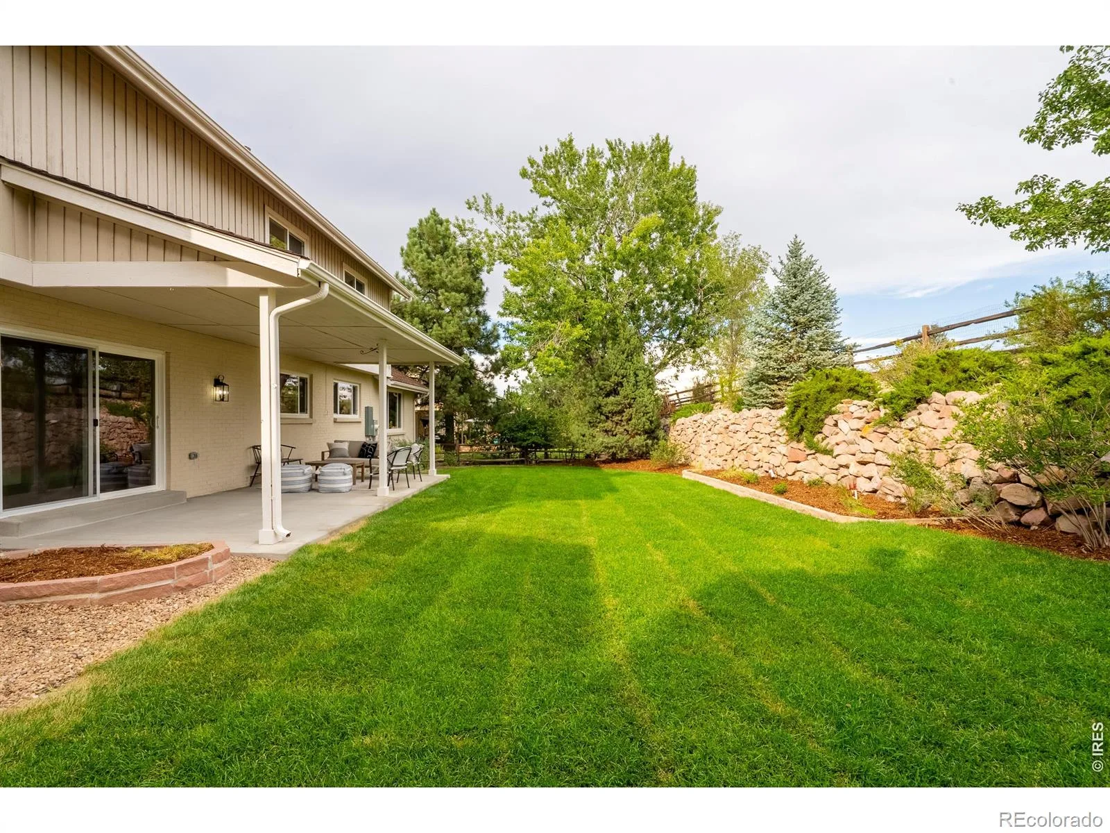 7706 S Madison Circle Centennial CO 80122 | MLS #IR1069057 10202026052858 1600 46