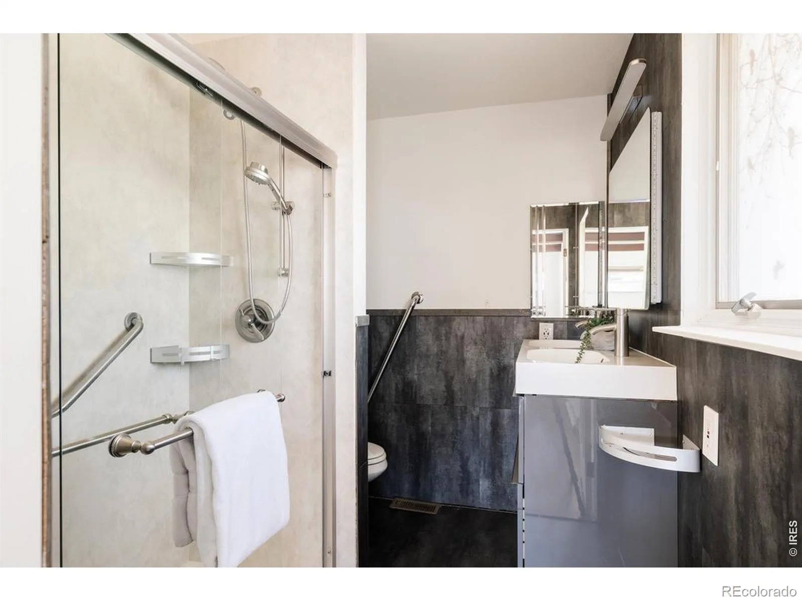 13705 Braun Road Golden CO 80401 | MLS #IR1069145 10202026083927 1600 25