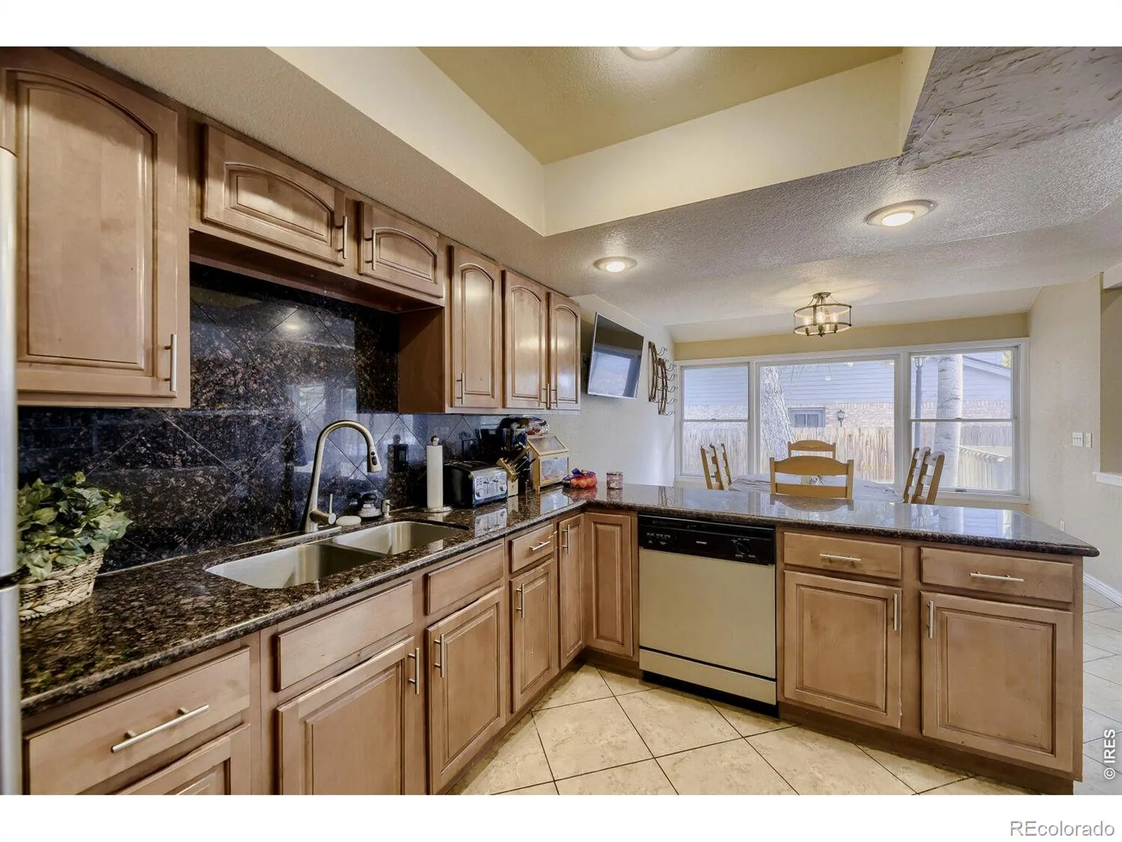 12357 Fillmore Court Thornton CO 80241 | MLS #IR1069357 10202026091407 1600 10