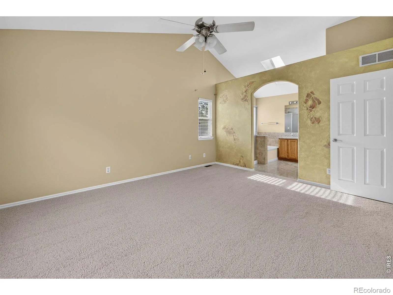 2357 E 116th Place Thornton CO 80233 | MLS #IR1069554 10202026095625 1600 27