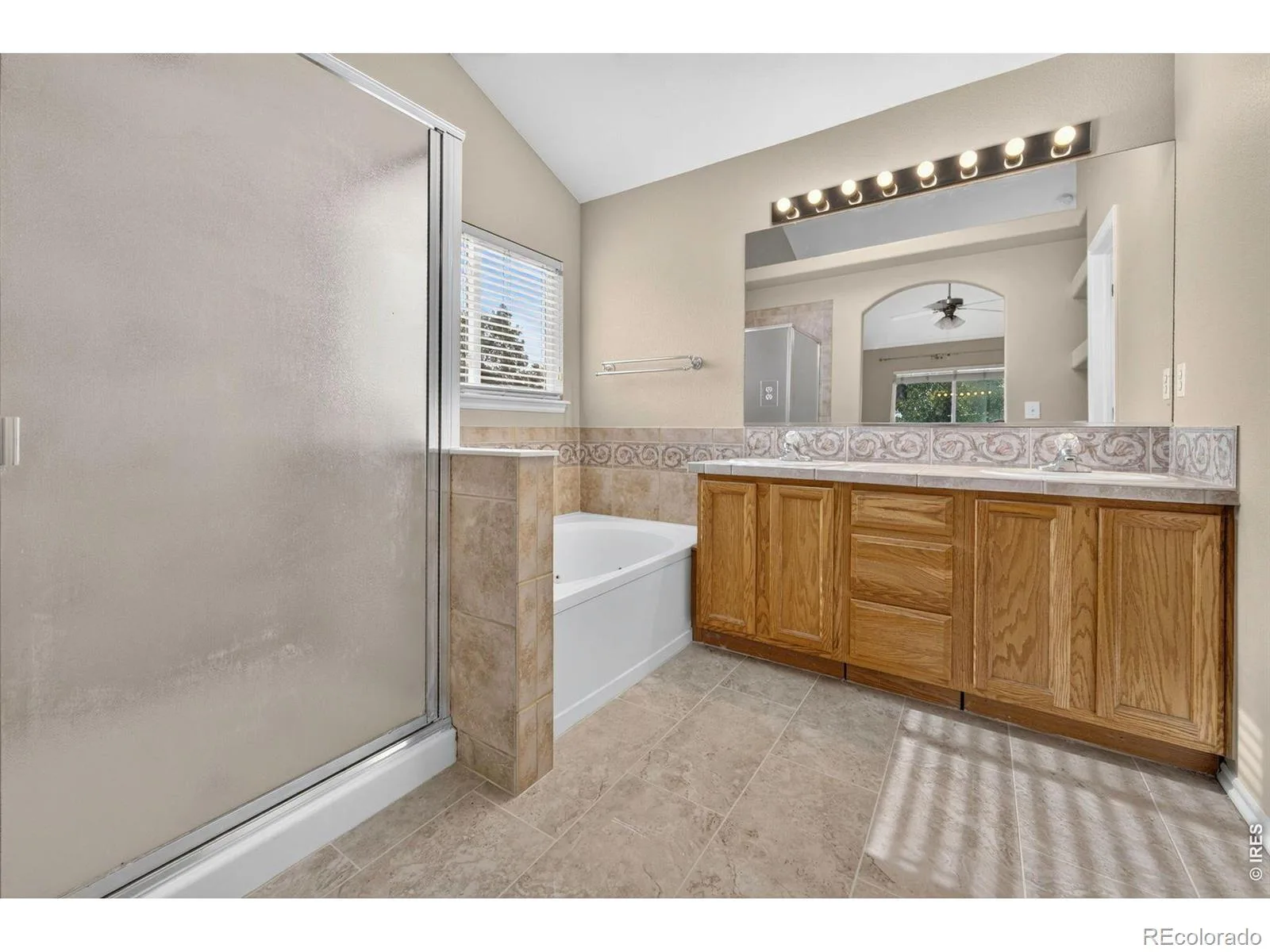2357 E 116th Place Thornton CO 80233 | MLS #IR1069554 10202026095625 1600 29