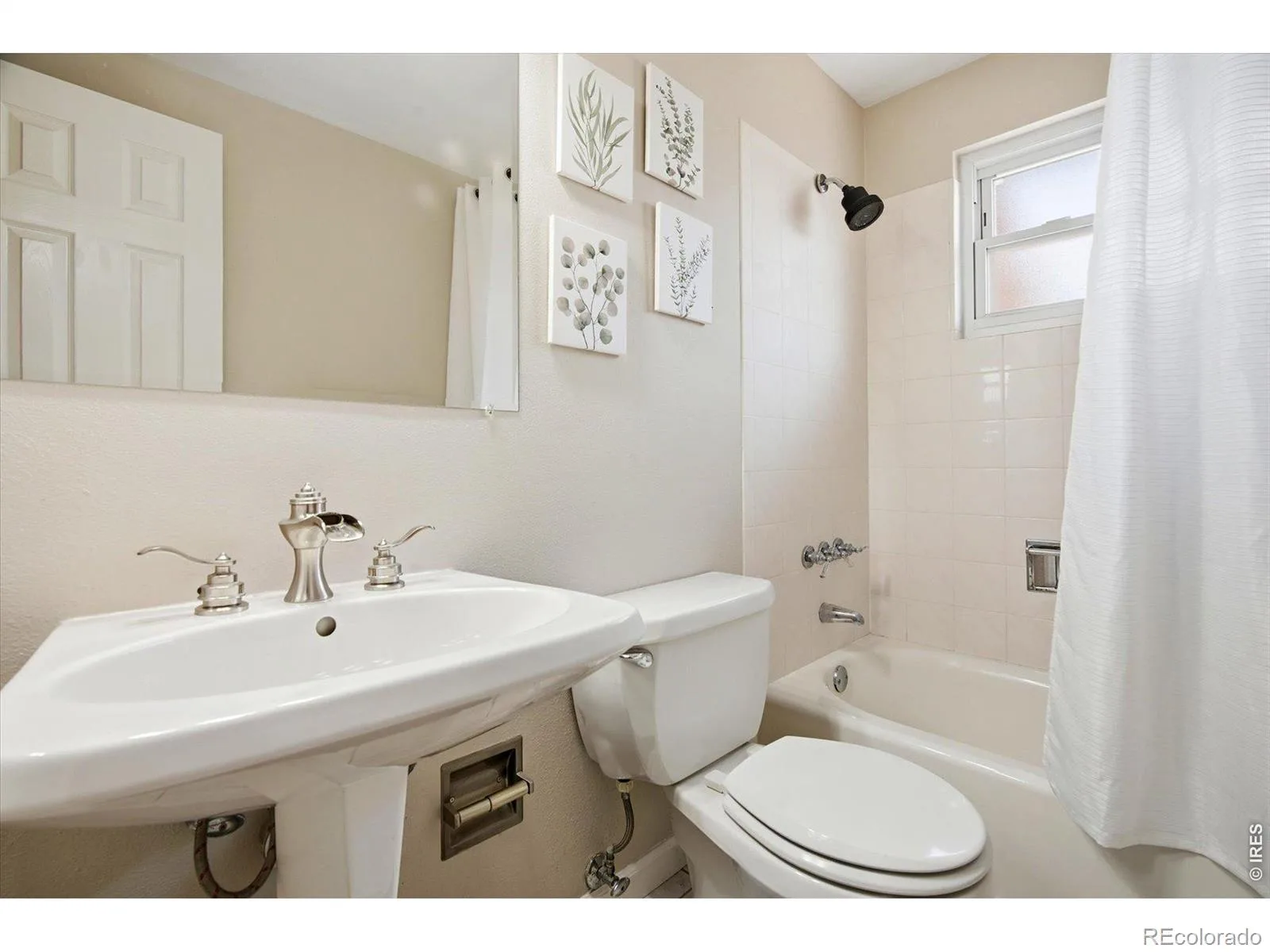 986 E 114th Place Northglenn CO 80233 | MLS #IR1069966 10202026034801 1600 18