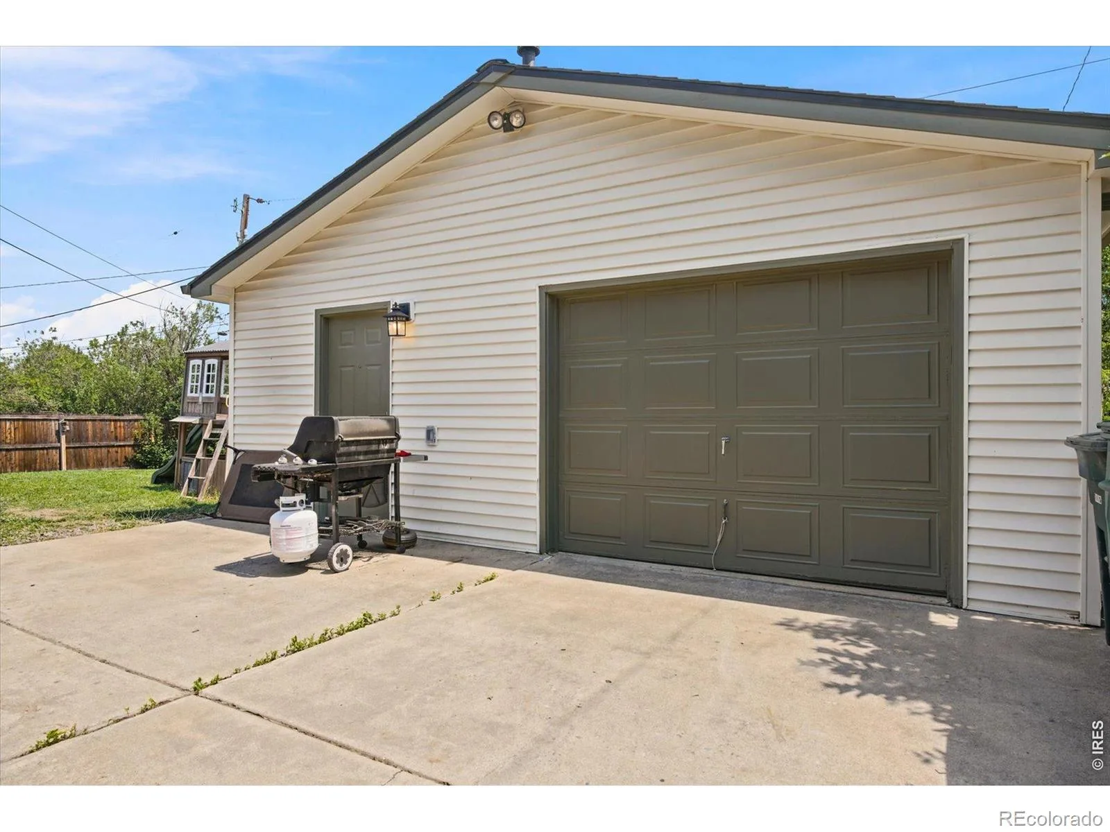 986 E 114th Place Northglenn CO 80233 | MLS #IR1069966 10202026034801 1600 4