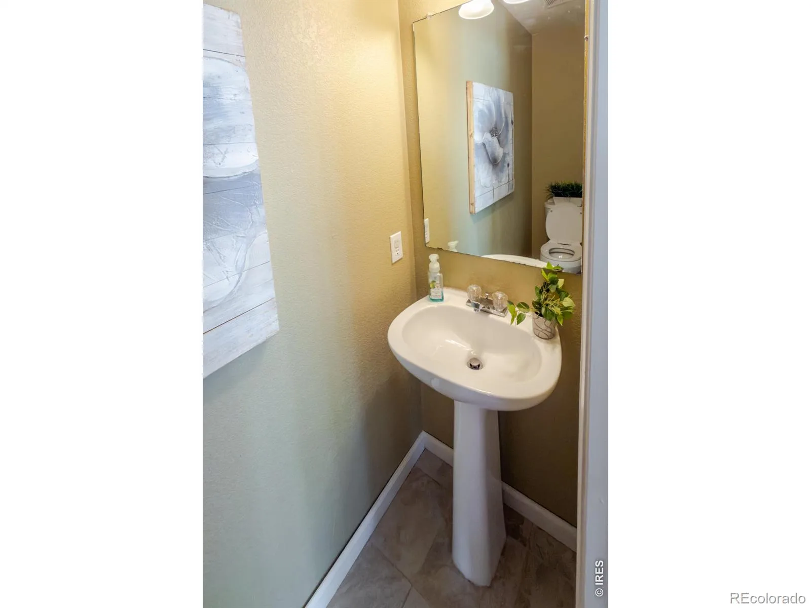 8477 Jason Court Denver CO 80260 | MLS #IR1069987 10202026034933 1600 13