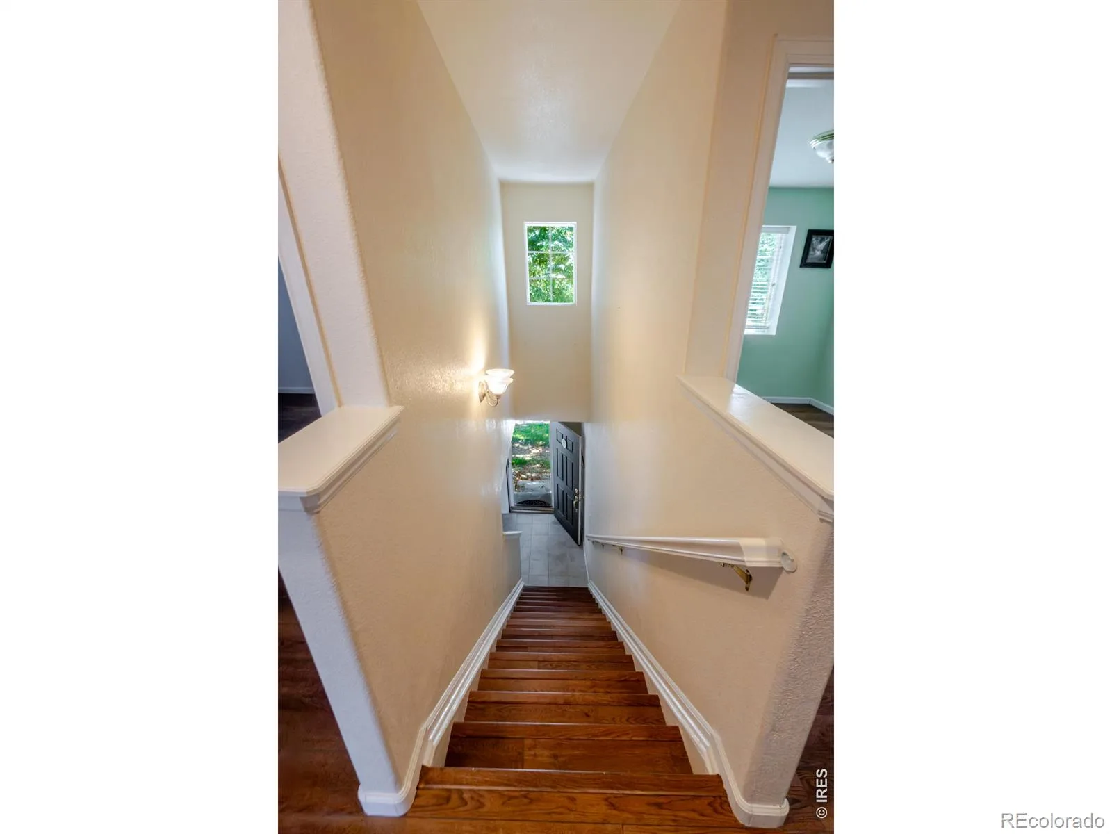 8477 Jason Court Denver CO 80260 | MLS #IR1069987 10202026034933 1600 15