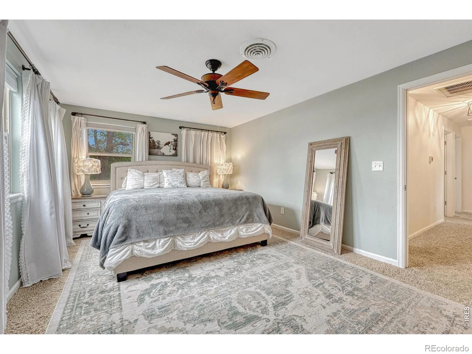 7325 W Clifton Avenue Littleton CO 80128 | MLS #IR1070189 10202026040541 1600 16