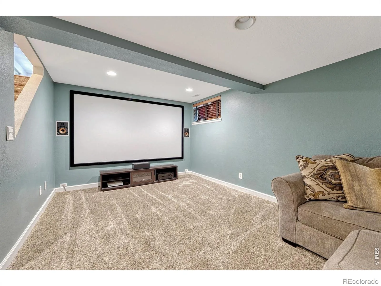 7325 W Clifton Avenue Littleton CO 80128 | MLS #IR1070189 10202026040541 1600 26