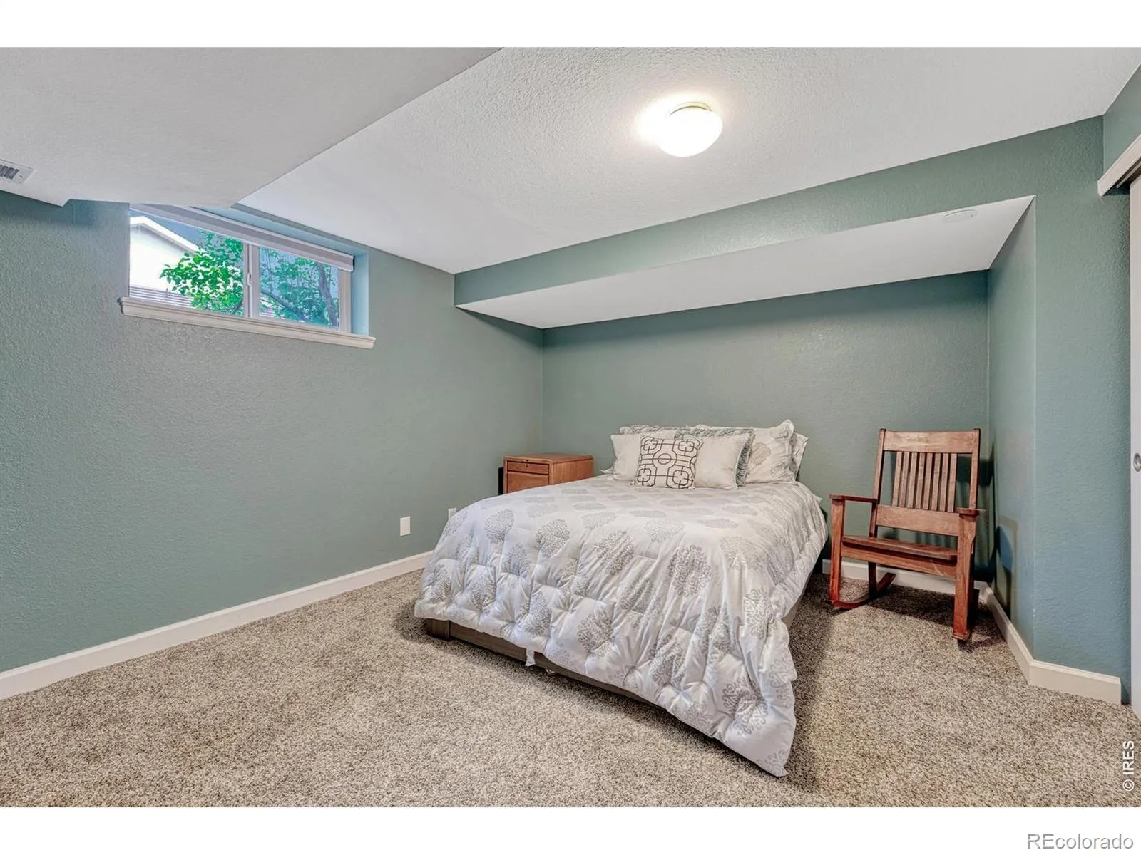 7325 W Clifton Avenue Littleton CO 80128 | MLS #IR1070189 10202026040541 1600 30