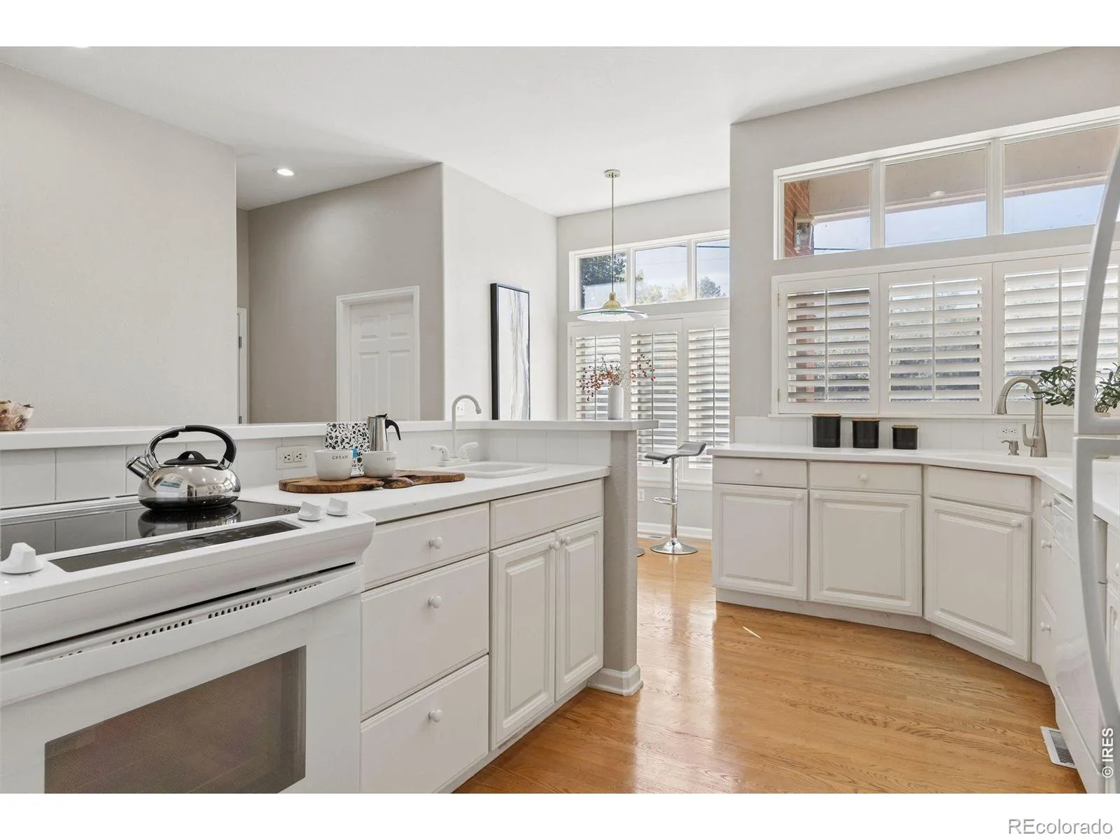 15152 W 32nd Drive Golden CO 80401 | MLS #IR1070333 10202026041933 1600 10