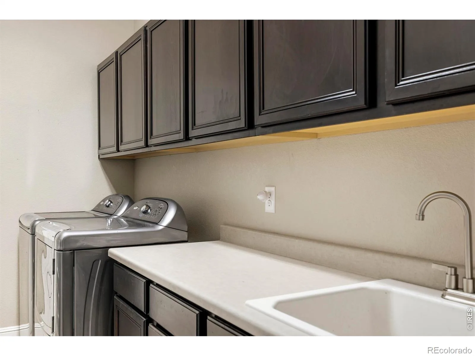 14236 W 90th Place Arvada CO 80005 | MLS #IR1070744 10202026034436 1600 12