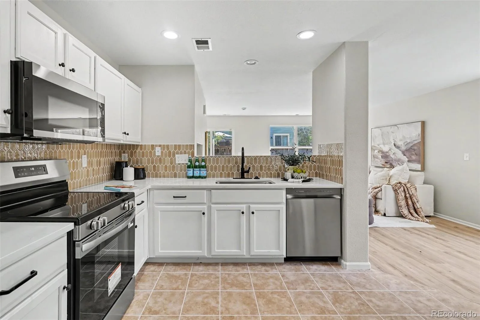 864 Mockingbird Lane Brighton CO 80601 | MLS #REC1500600 07292026234538 1600 10