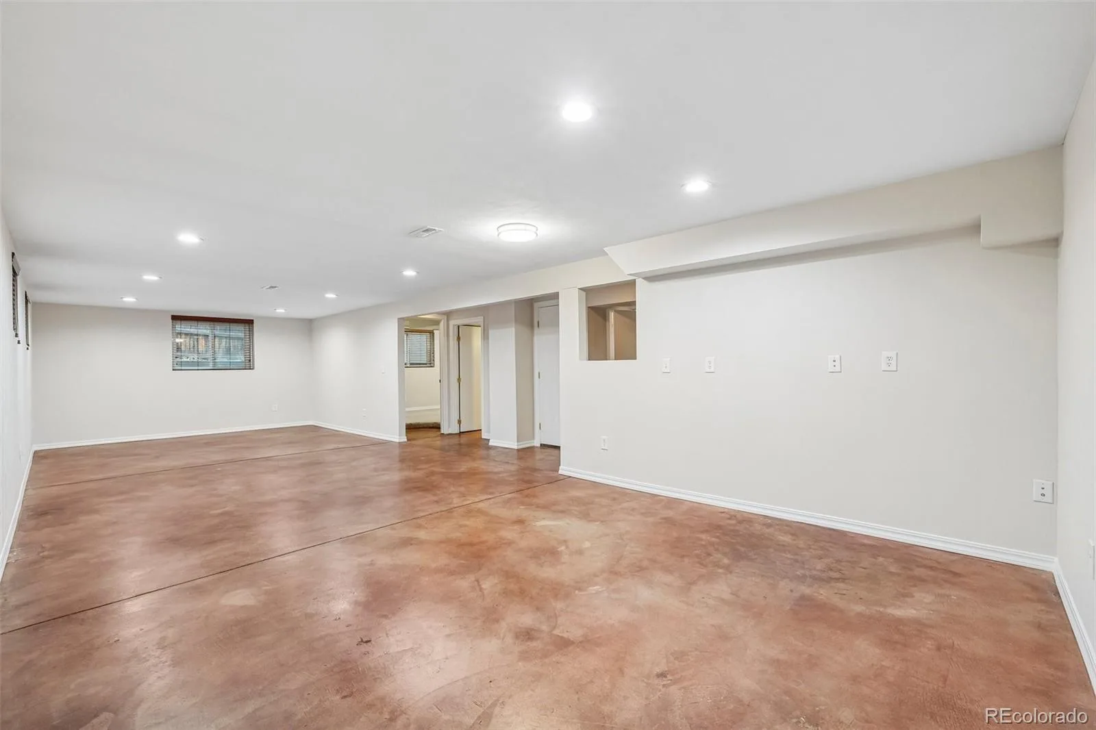 17163 E Brown Circle Aurora CO 80013 | MLS #REC1502209 07312026164249 1600 34