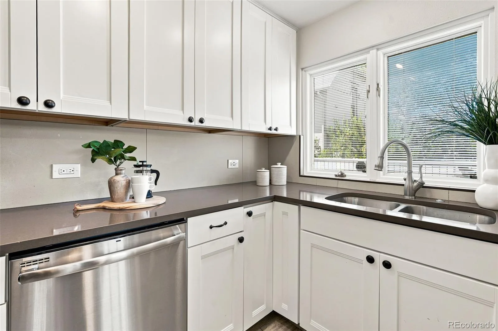 2219 E 11th Avenue Denver CO 80206 MLS #REC1504942 07232026194928 1600 2