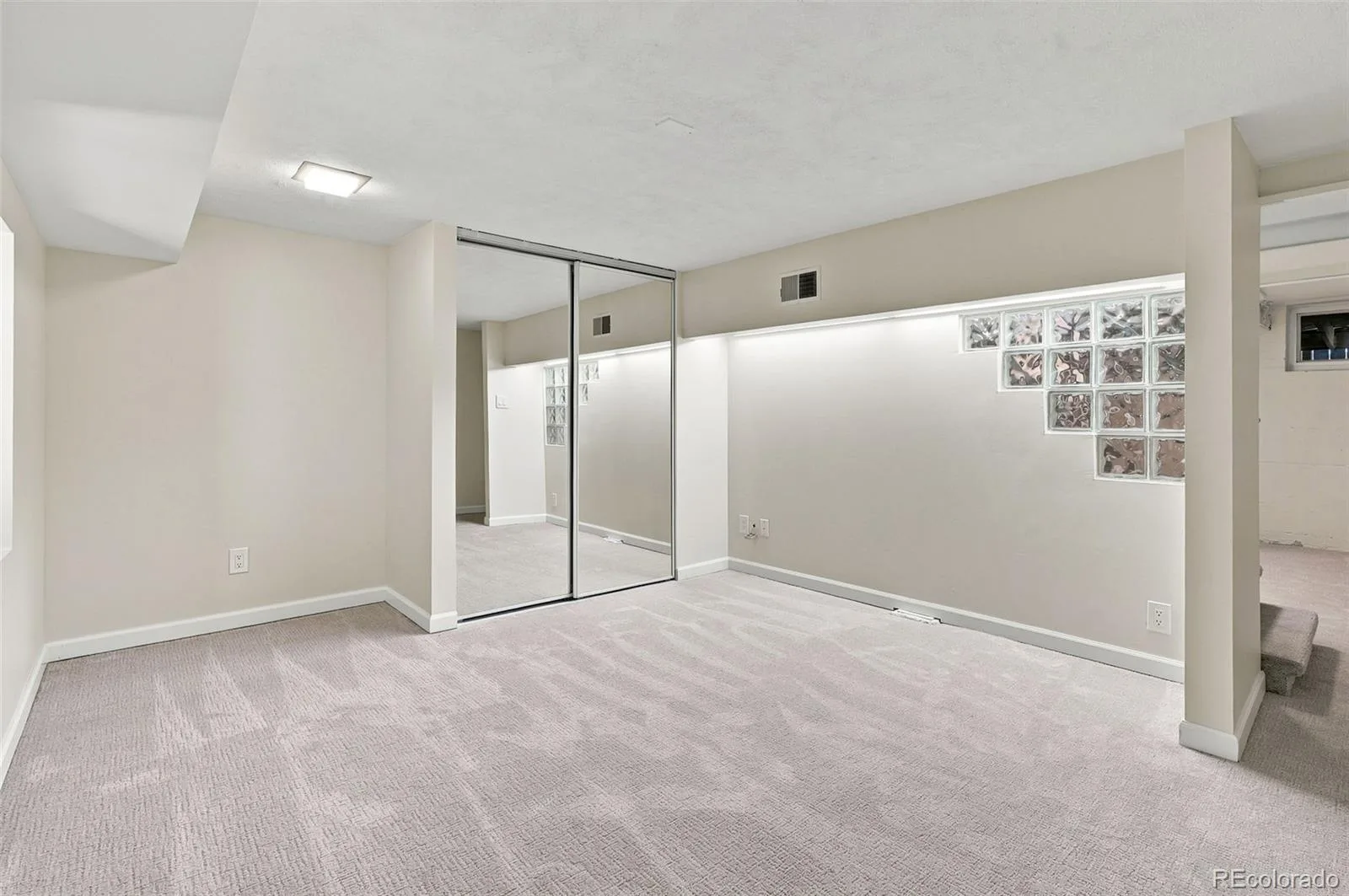 2219 E 11th Avenue Denver CO 80206 MLS #REC1504942 07232026194928 1600 27