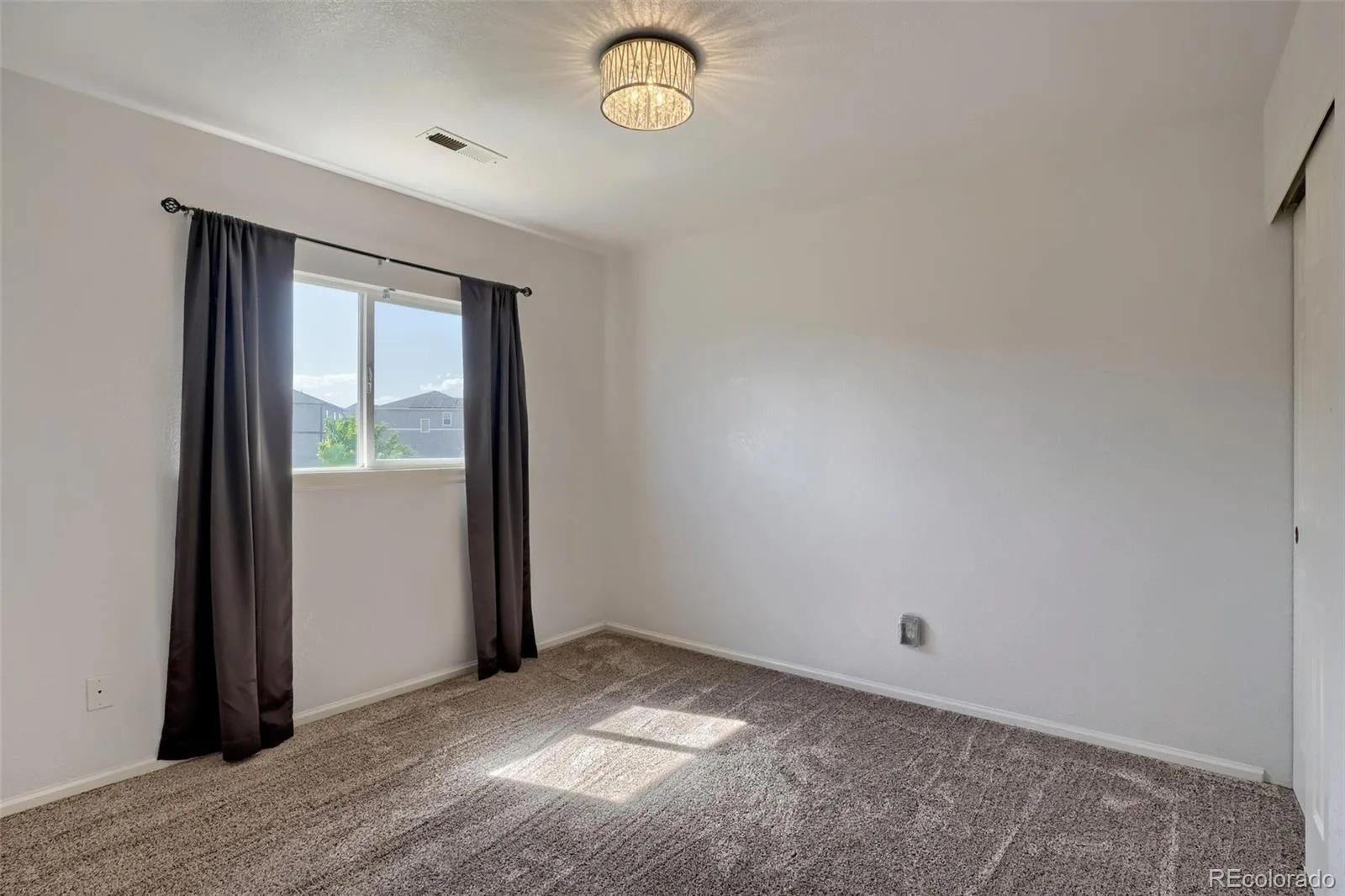 897 Willow Drive Brighton CO 80603 | MLS #REC1505132 07062026201536 1600 17