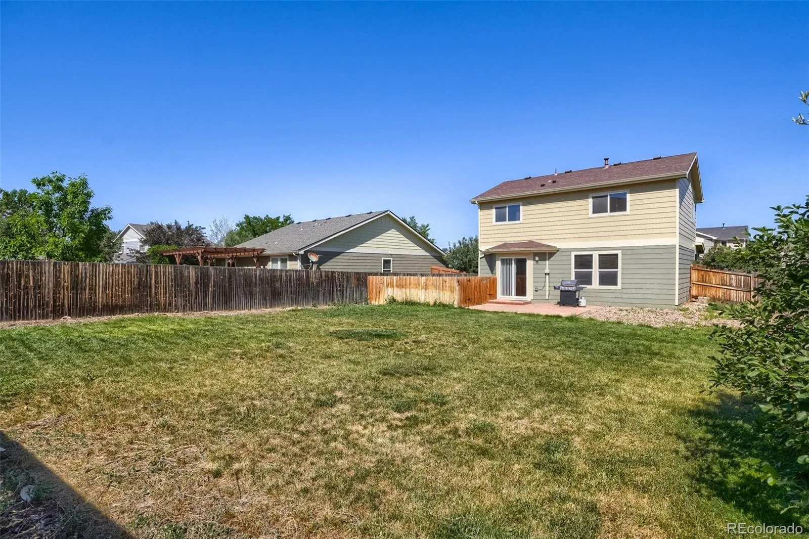 897 Willow Drive Brighton CO 80603 | MLS #REC1505132 07062026201536 1600 19