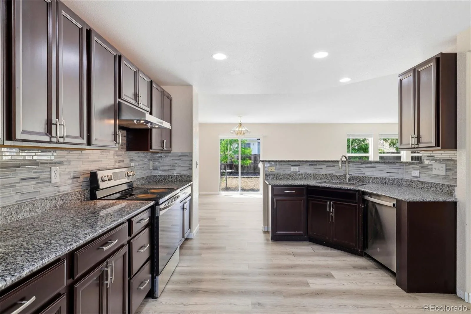 9261 Jackson Street Thornton CO 80229 | MLS #REC1505828 07092026154739 1600 6