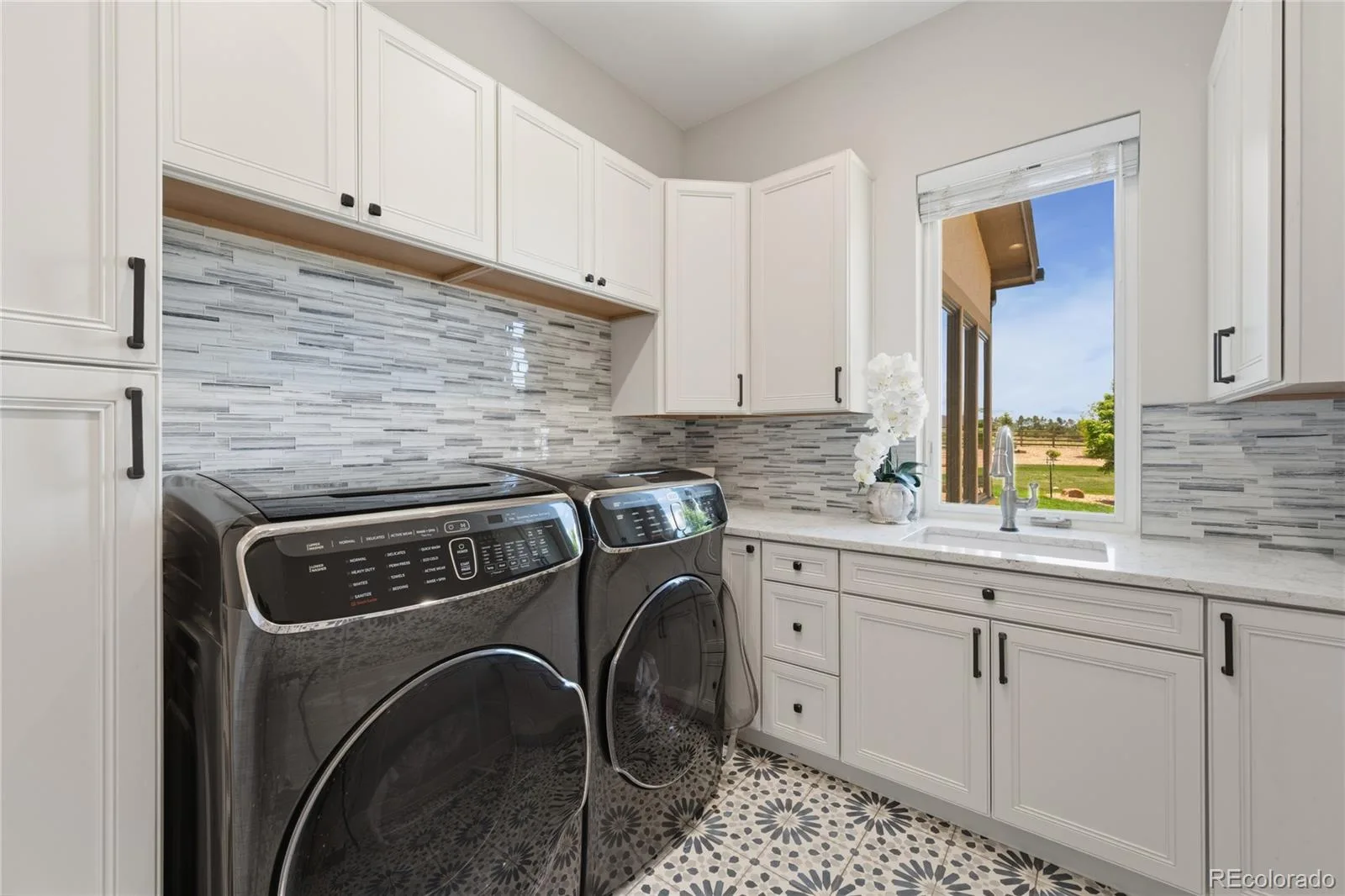 10474 Panorama Circle Longmont CO 80504 | MLS #REC1506445 07282026185405 1600 4