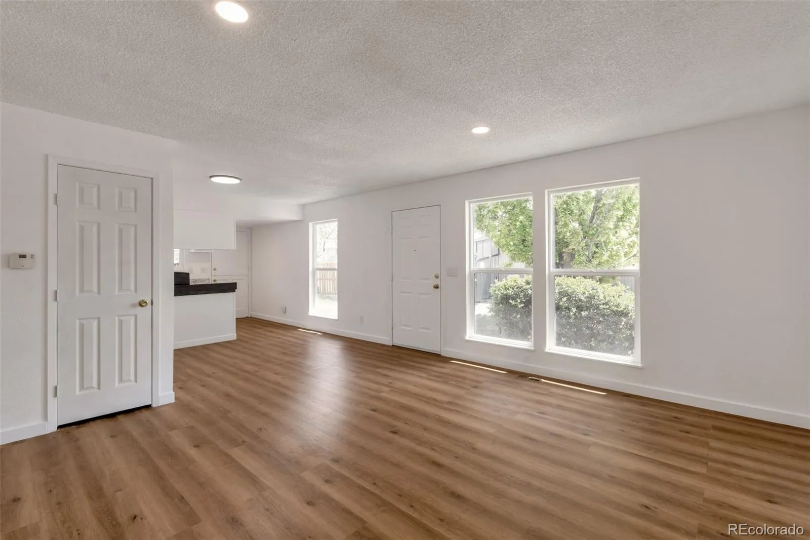 9901 E Evans Avenue #17A Aurora CO 80247 MLS #REC1507527 05032026000519 1600 2